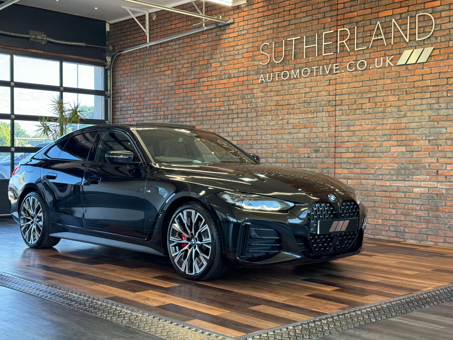 BMW 4 SERIES 2.0 420I M Sport Auto 5dr #4