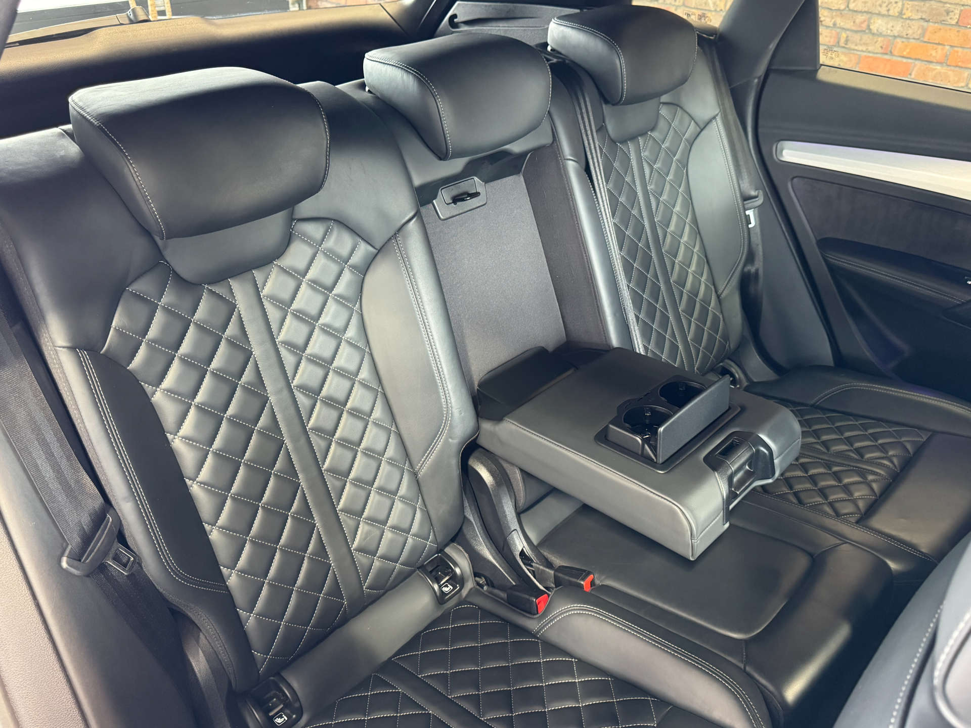 AUDI Q5 2.0 Q5 PHEV S Line Competition 55 TFSI E Quattro Semi-Auto 4WD 5dr #26