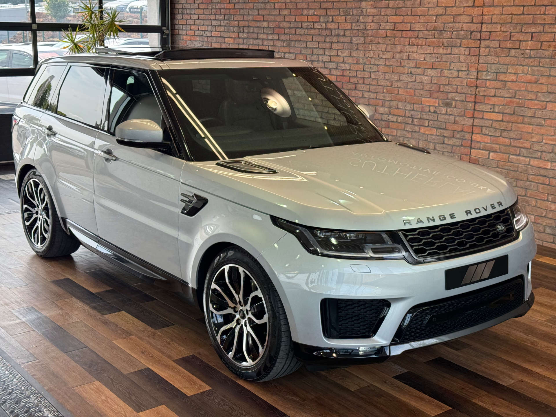 LAND ROVER RANGE ROVER SPORT 3.0 Range Rover Sport HSE Silver D MHEV Auto 4WD 5dr #5