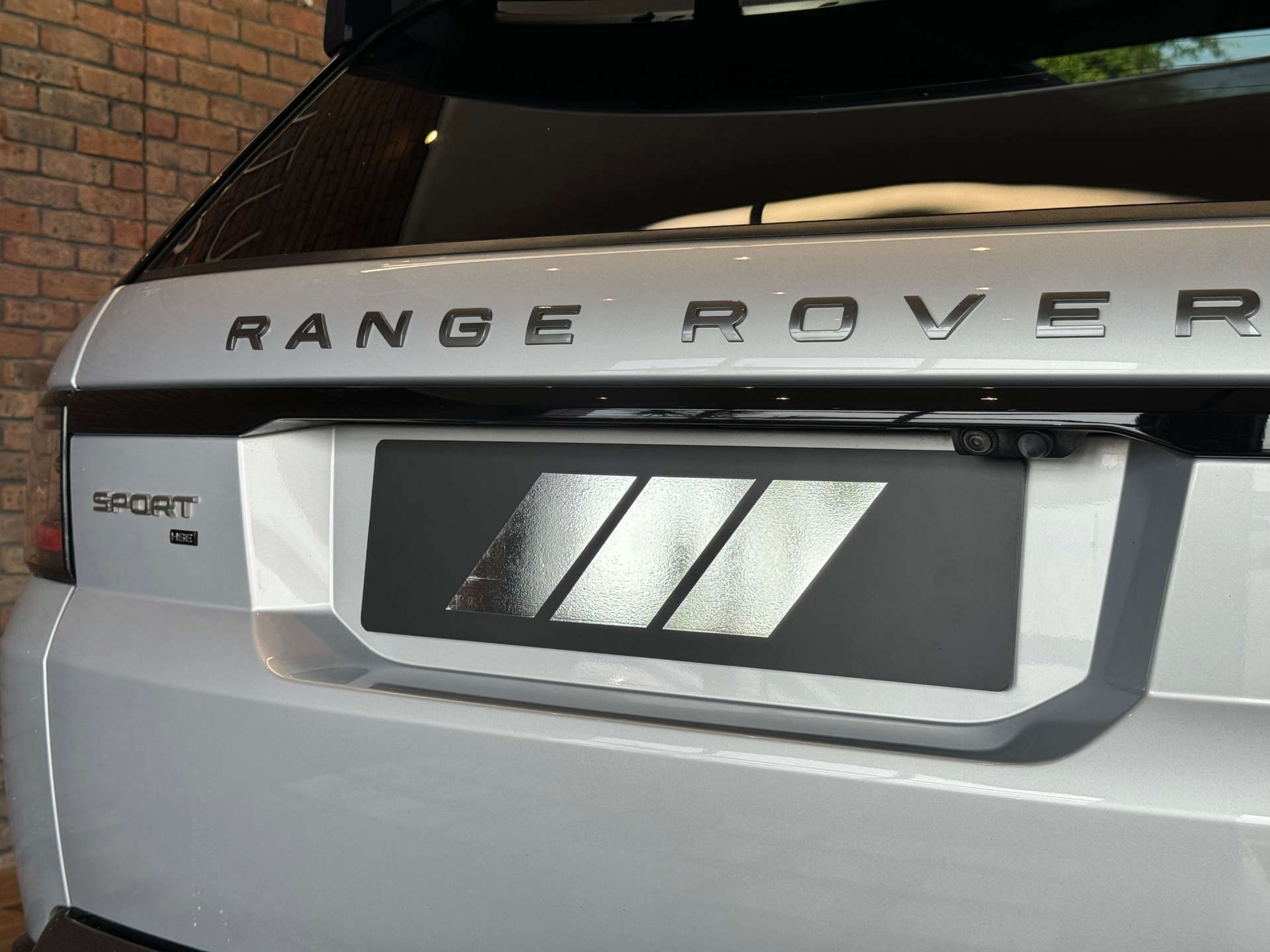 LAND ROVER RANGE ROVER SPORT 3.0 Range Rover Sport HSE Silver D MHEV Auto 4WD 5dr #20