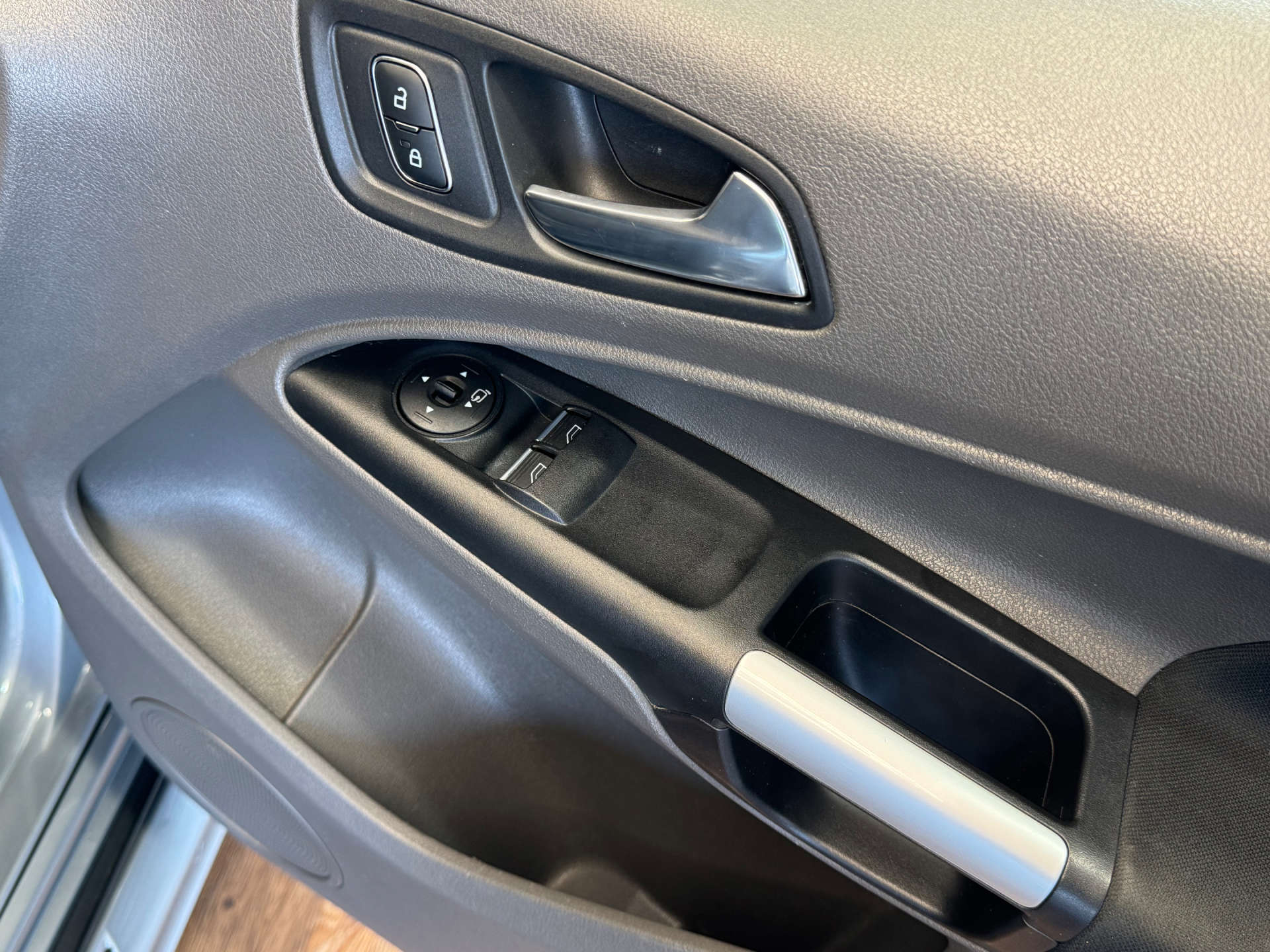 FORD TRANSIT CONNECT 1.5 Transit Connect 250 MS-RT EcoBlue #31