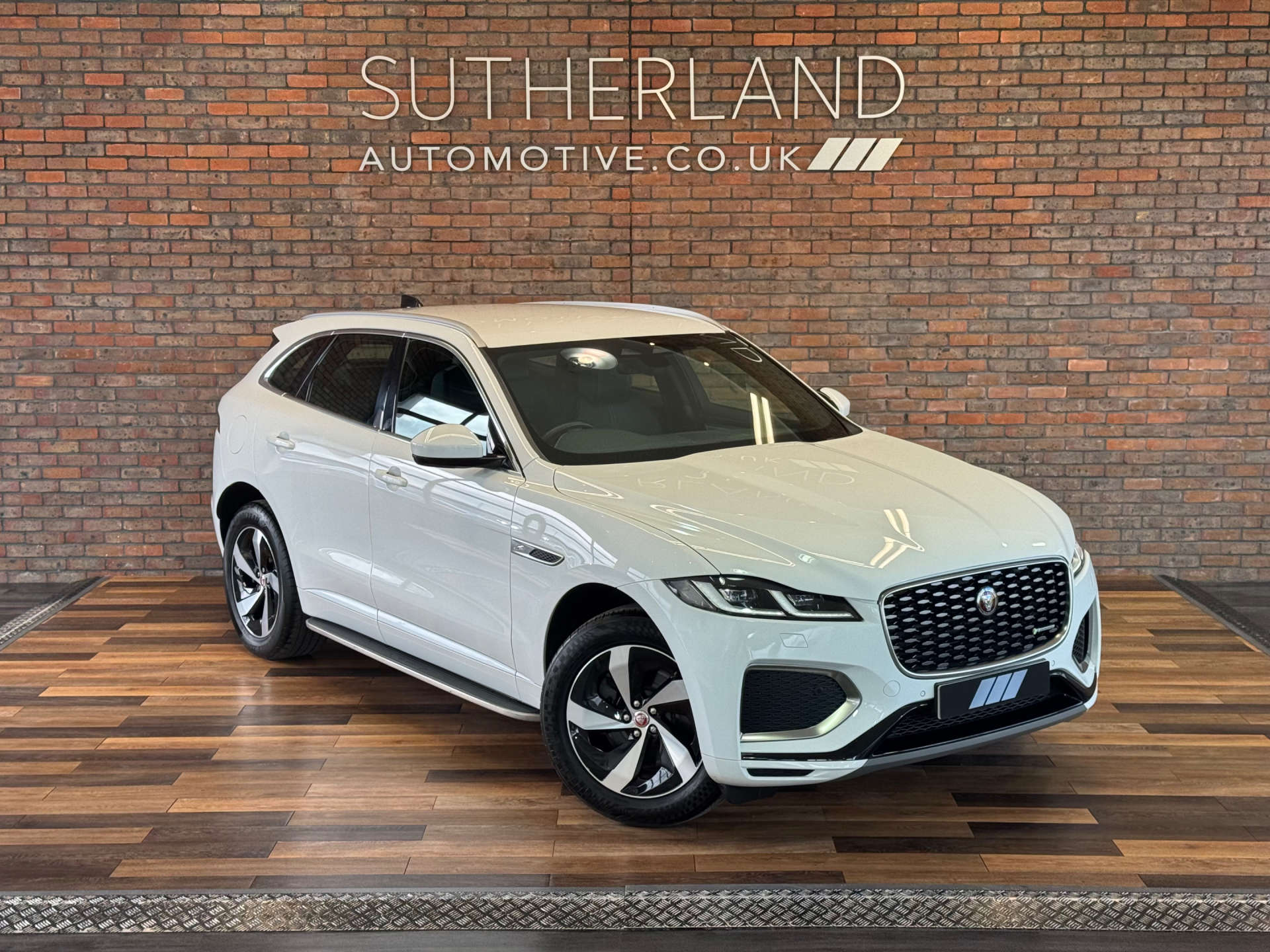 2023 Jaguar F-Pace thumbnail 2