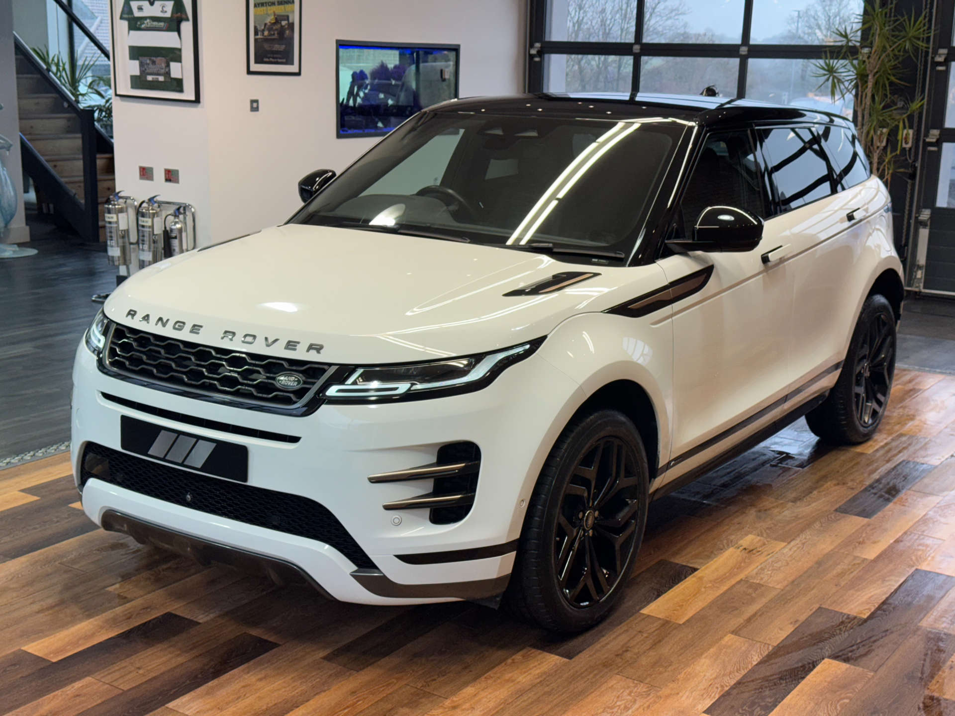 LAND ROVER RANGE ROVER EVOQUE 1.5 Range Rover Evoque R-Dynamic SE P300e Auto 4WD 5dr #8