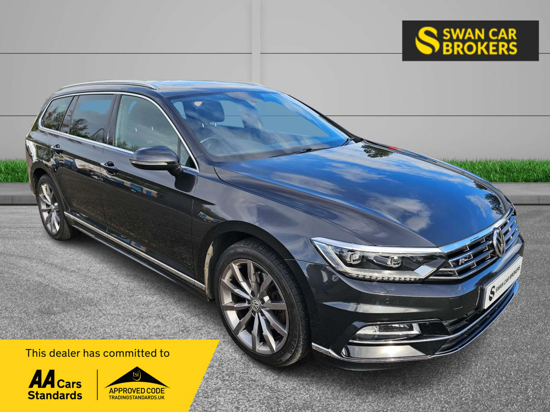 2019 VOLKSWAGEN PASSAT 2.0 PASSAT R LINE TDI SEMI AUTO 5DR 80,639 MILES 2019 AUTOMATIC... photo