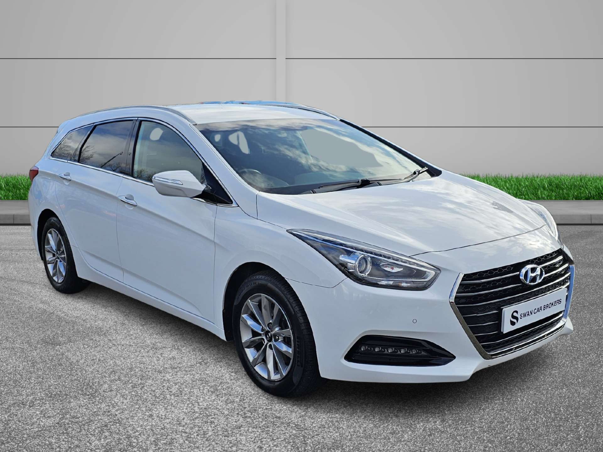 HYUNDAI I40 1.7 i40 SE Nav CRDi Blue Drive 5dr #0