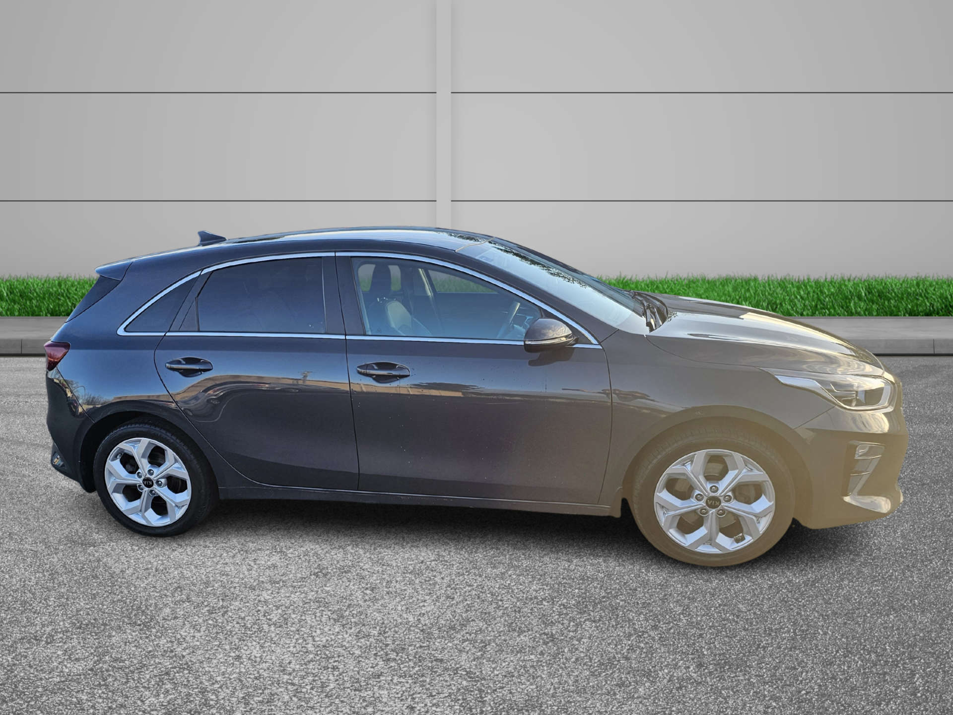 KIA CEED 1.6 Ceed 3 CRDi ISG Semi-Auto 5dr #2