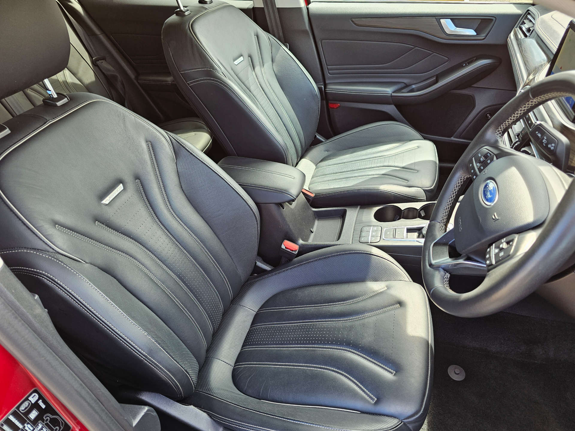 Ford Focus 1.5 Focus Vignale TDCi Auto 5dr #17