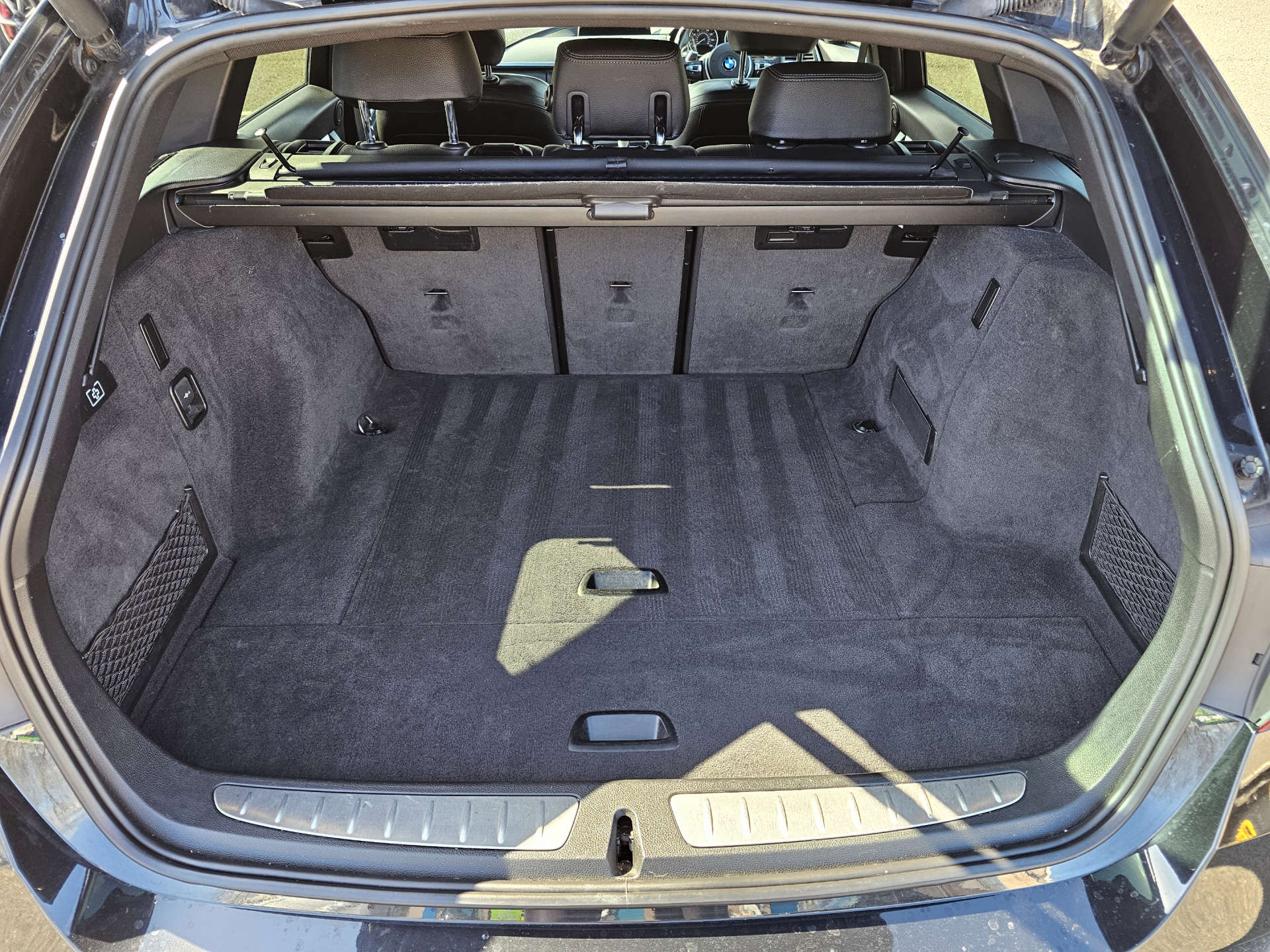 BMW 3 SERIES 2.0 320i M Sport Shadow Edition Auto 5dr #28