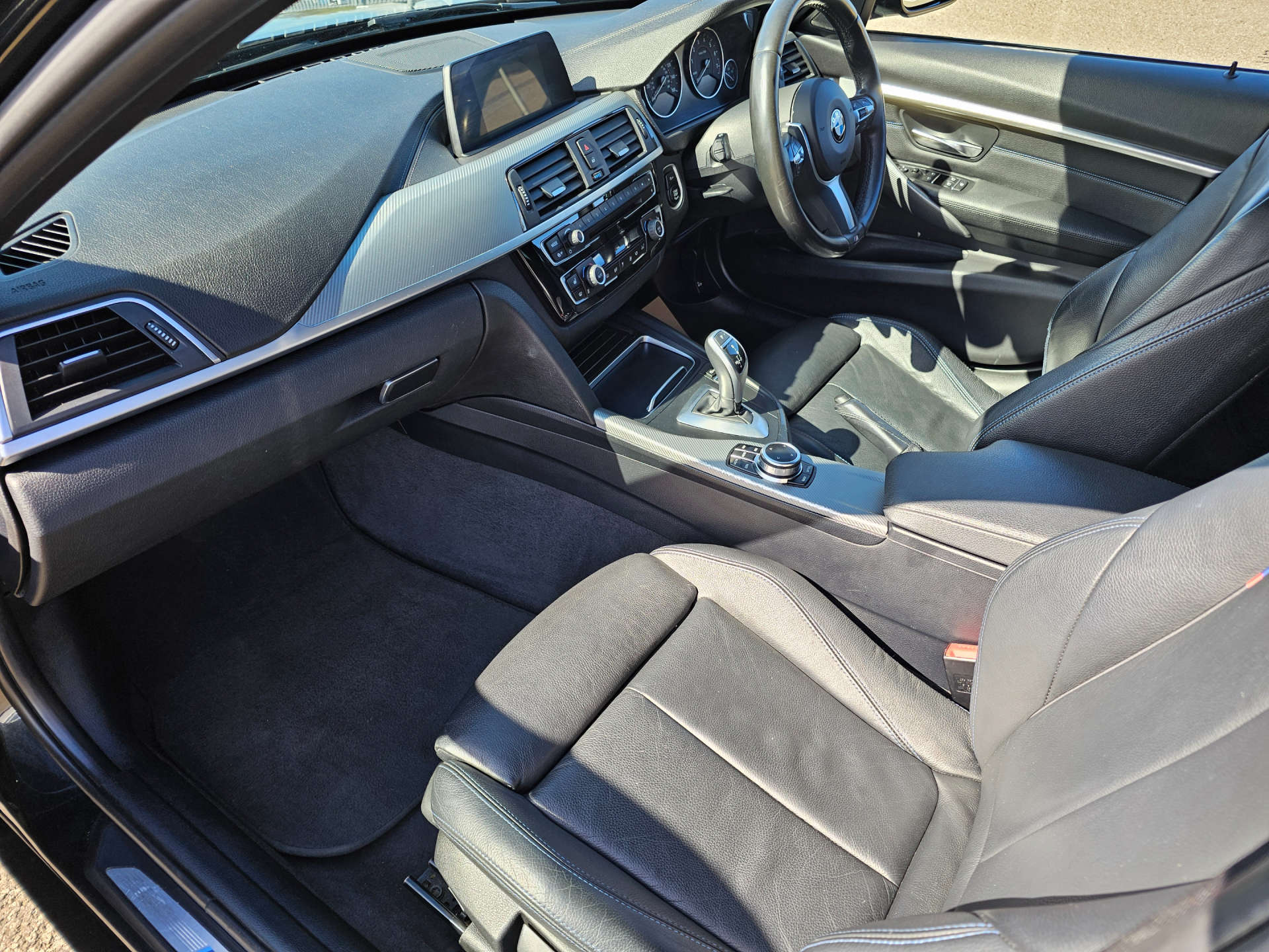 BMW 3 SERIES 2.0 320i M Sport Shadow Edition Auto 5dr #23