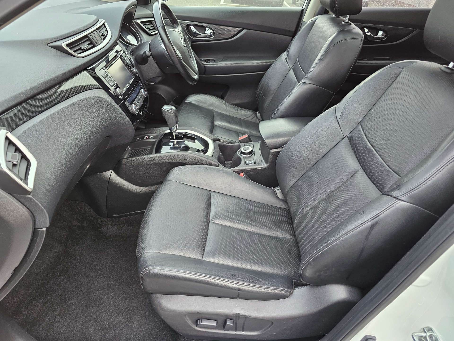 NISSAN X-TRAIL 2.0 X-Trail Tekna dCi 4x4 CVT 4WD 5dr #20