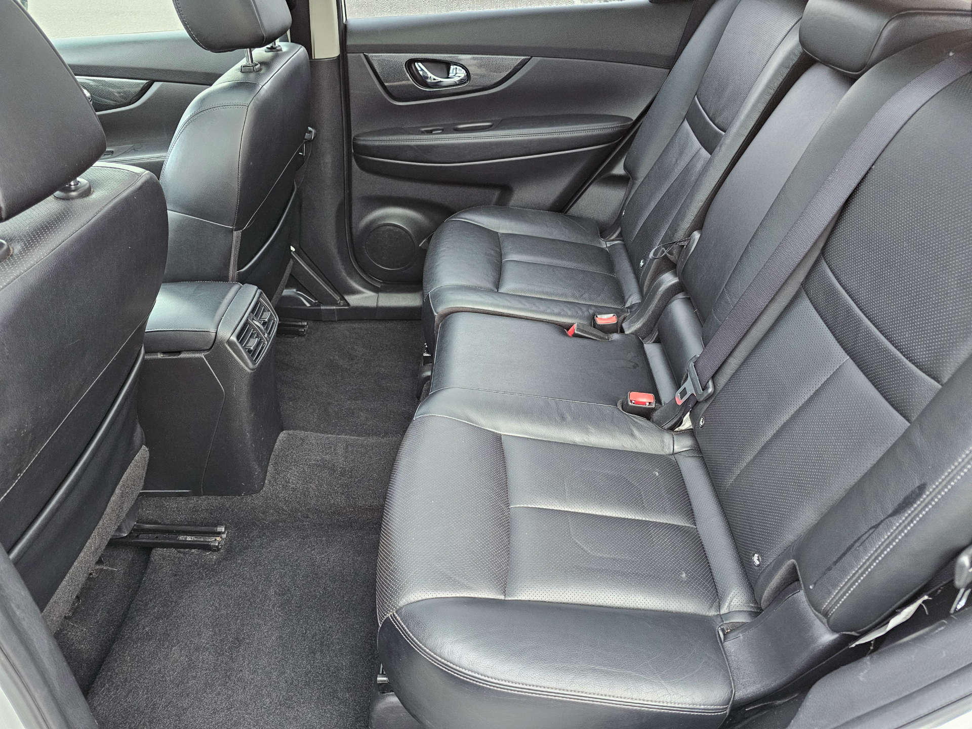 NISSAN X-TRAIL 2.0 X-Trail Tekna dCi 4x4 CVT 4WD 5dr #23