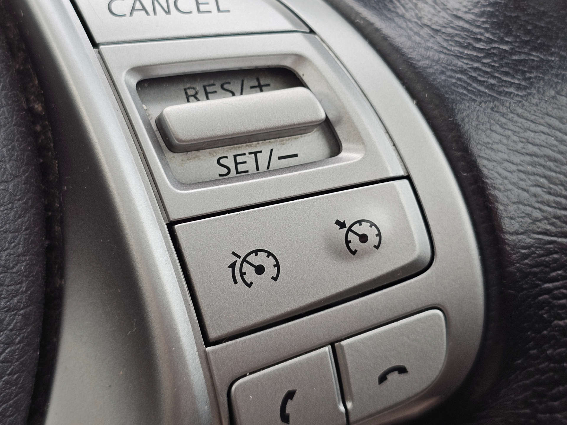 NISSAN X-TRAIL 2.0 X-Trail Tekna dCi 4x4 CVT 4WD 5dr #34