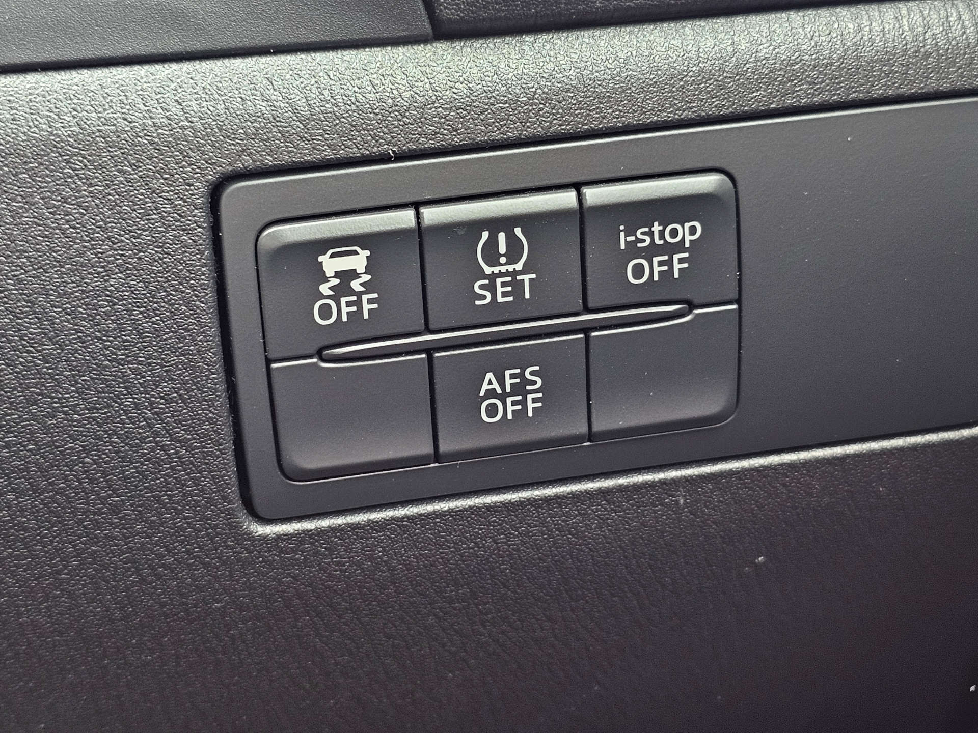 Mazda 3 2.0 3 Sport Nav 5dr #39