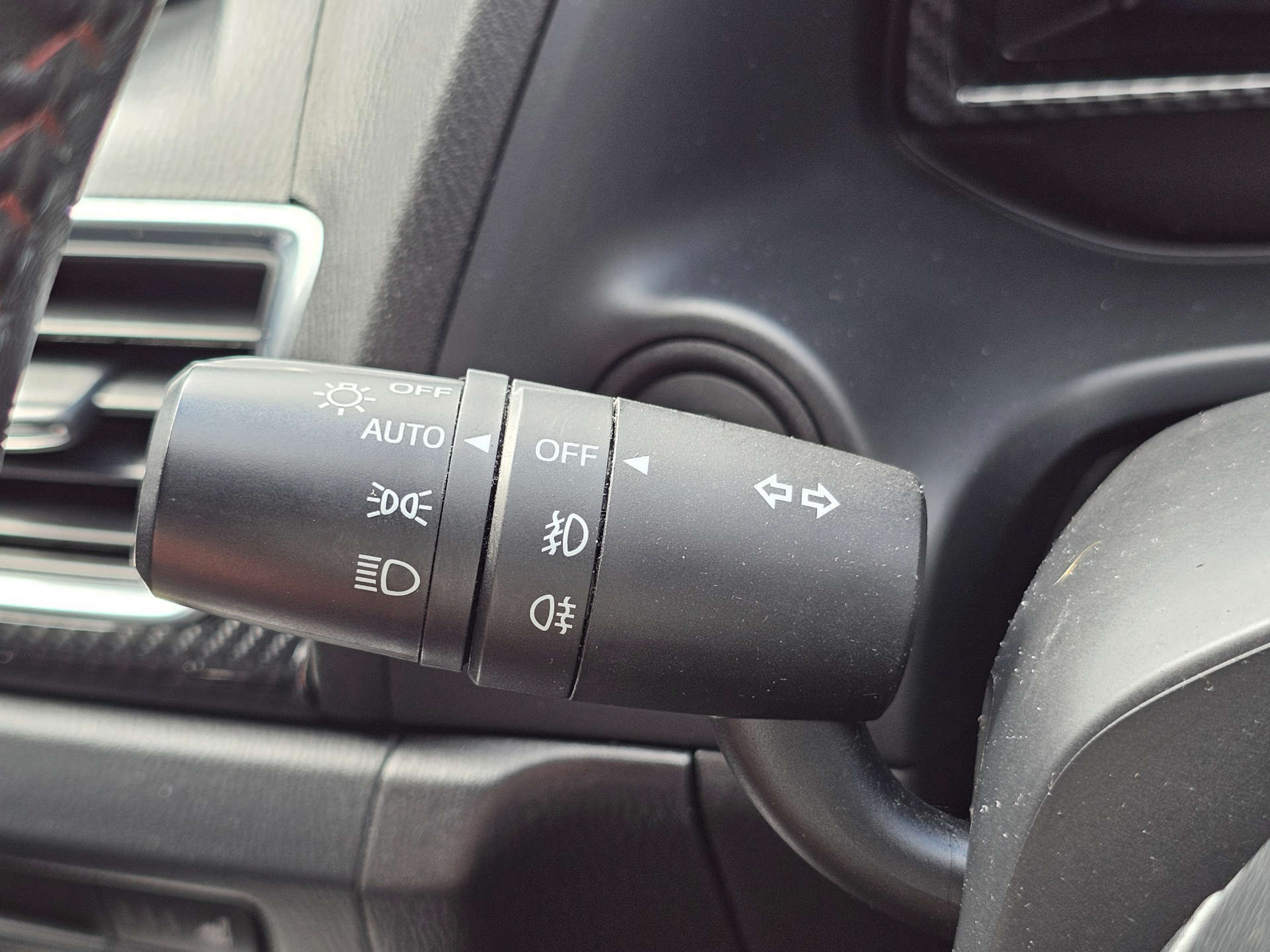 Mazda 3 2.0 3 Sport Nav 5dr #40
