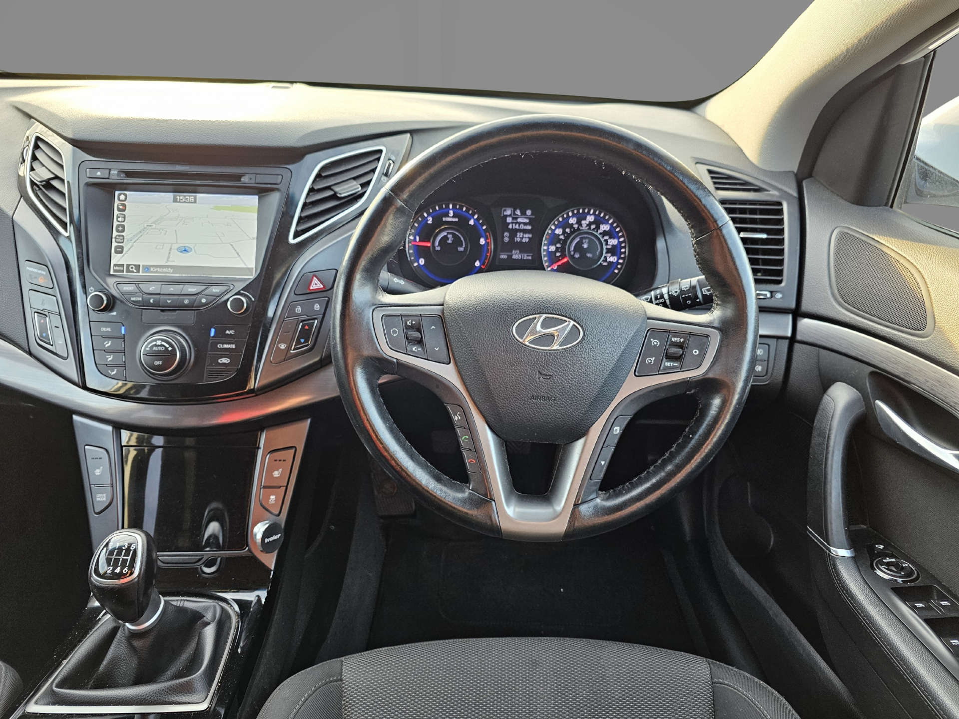 HYUNDAI I40 1.7 i40 SE Nav CRDi Blue Drive 5dr #12