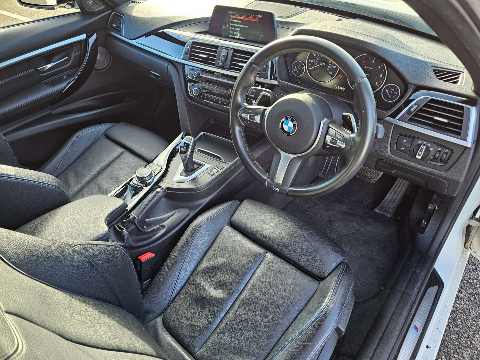 BMW 3 SERIES 2.0 320d xDrive M Sport Shadow Edition Auto 4WD 5dr #18