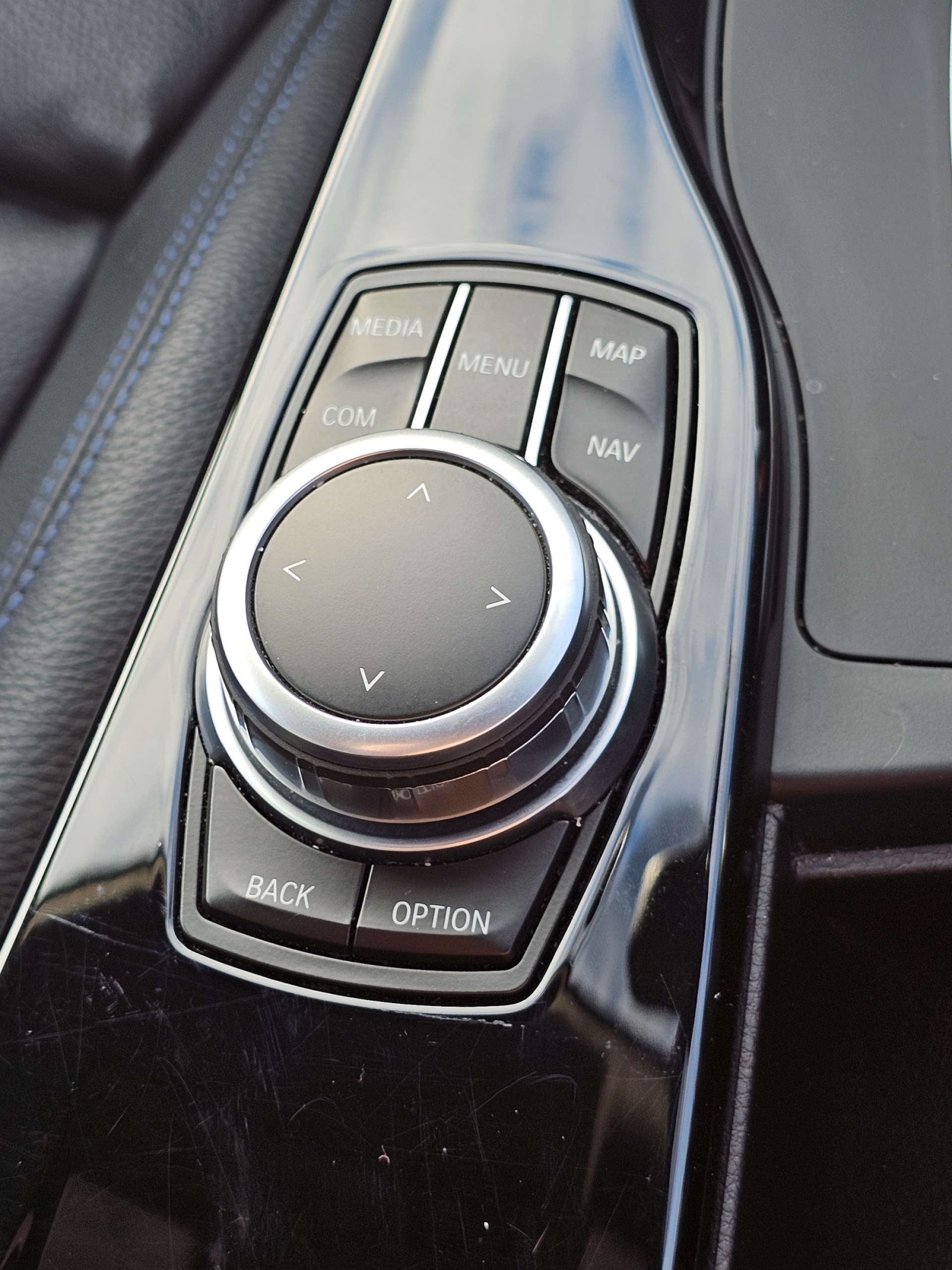 BMW 3 SERIES 2.0 320d xDrive M Sport Shadow Edition Auto 4WD 5dr #38