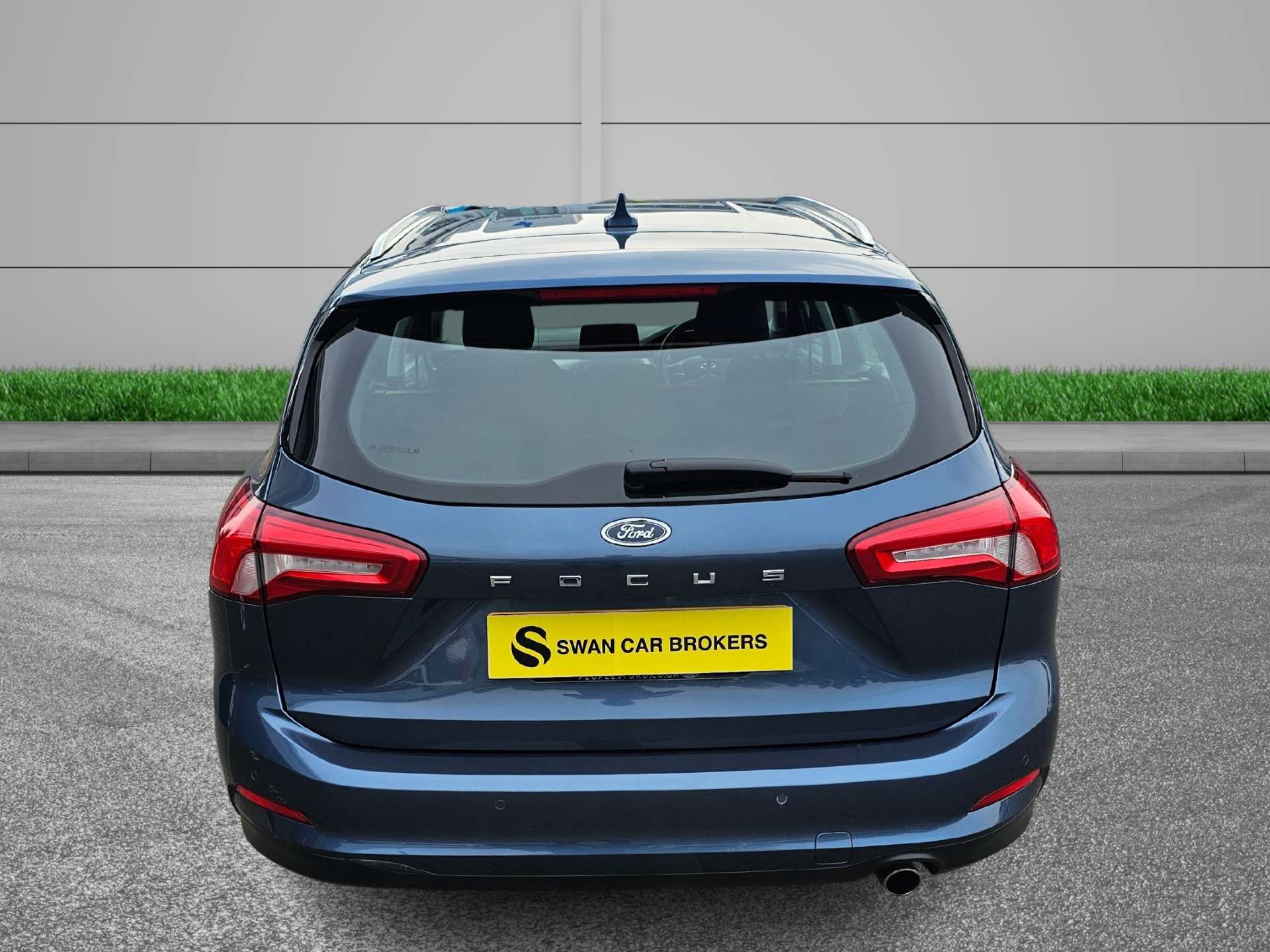 Ford Focus 1.5 Focus Titanium TDCI 5dr #8