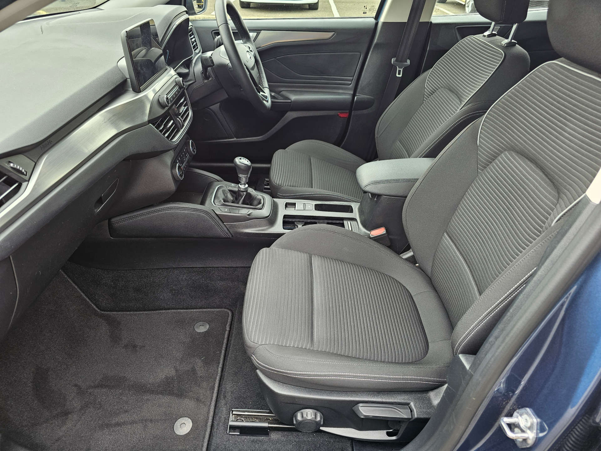 Ford Focus 1.5 Focus Titanium TDCI 5dr #19