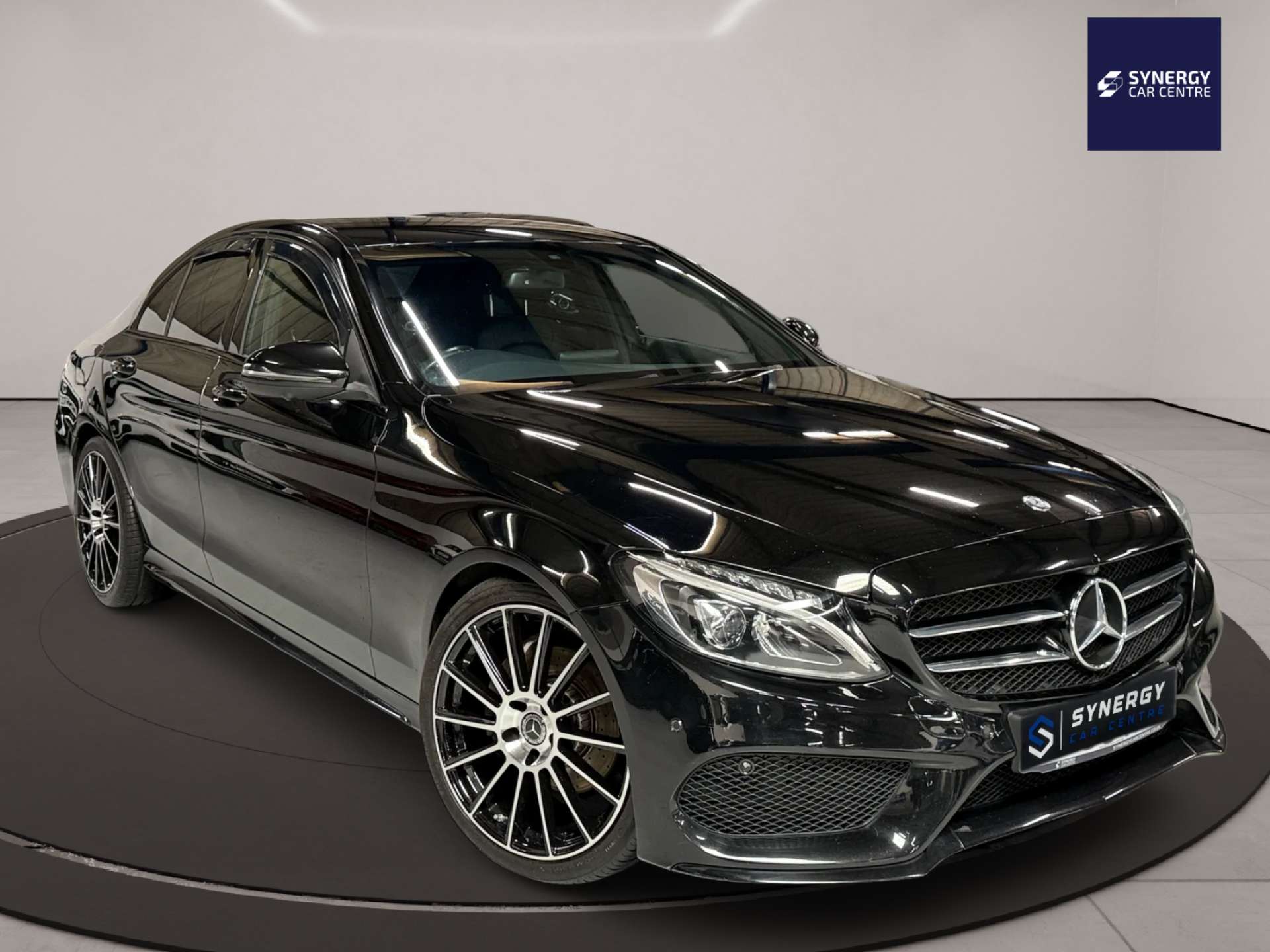 2017 Mercedes-Benz C-Class 2.1d C220d AMG Line (170ps) (s/s) Saloon 4d Auto