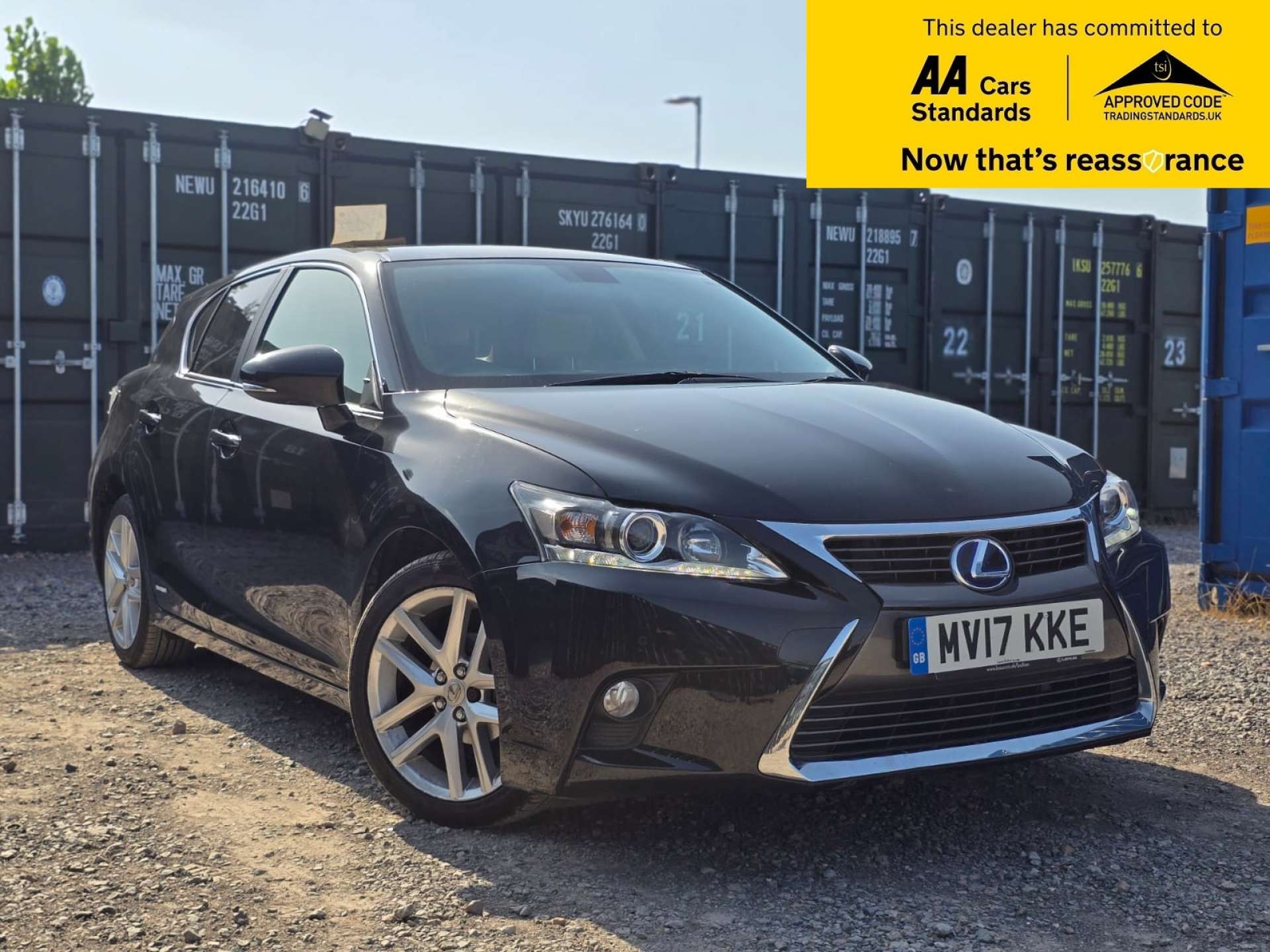 1.8 200h Luxury Hatchback 5dr Petrol Hybrid CVT Euro 6 (s/s) (136 ps)