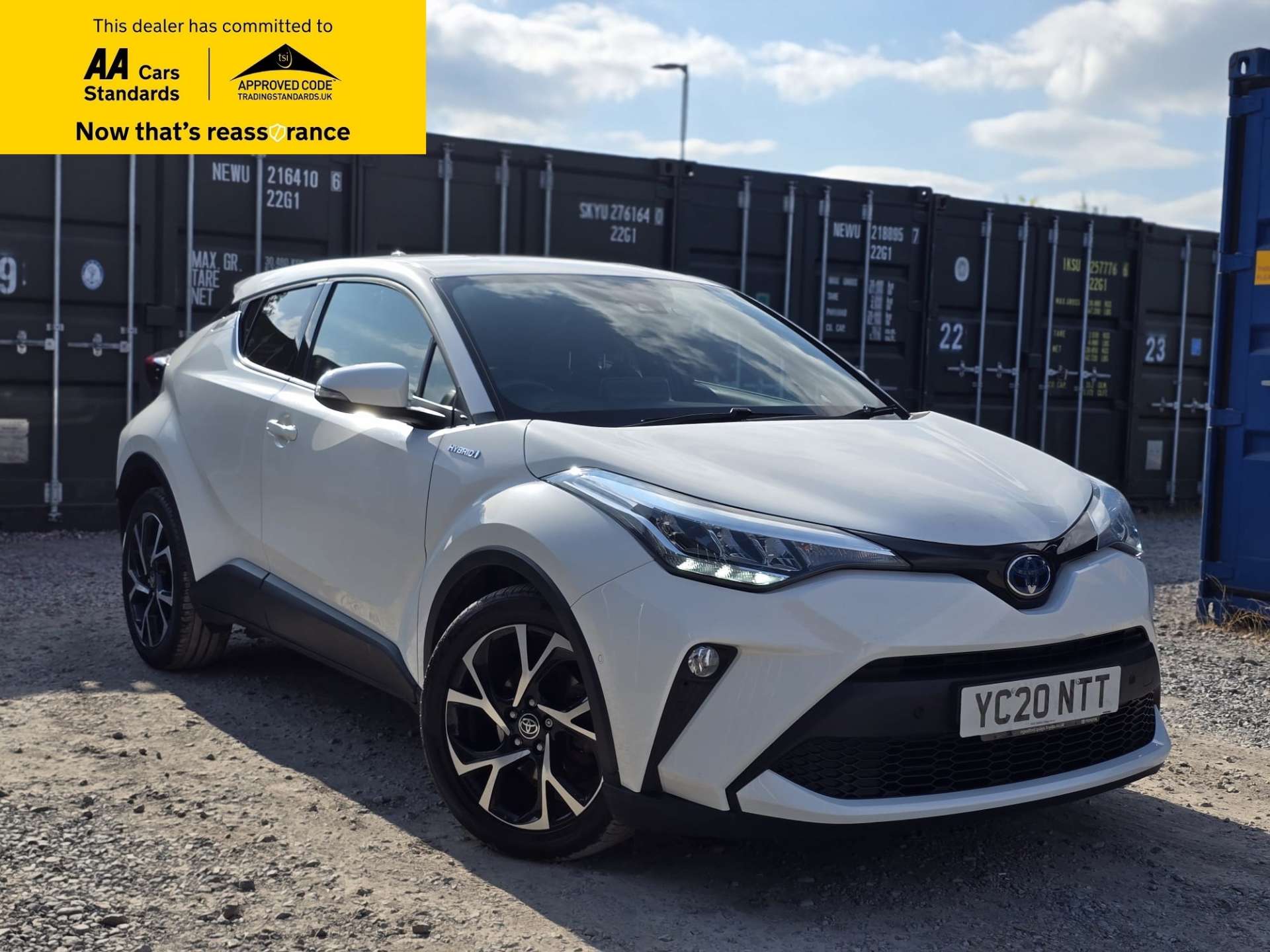 1.8 VVT-h Design SUV 5dr Petrol Hybrid CVT Euro 6 (s/s) (122 ps)