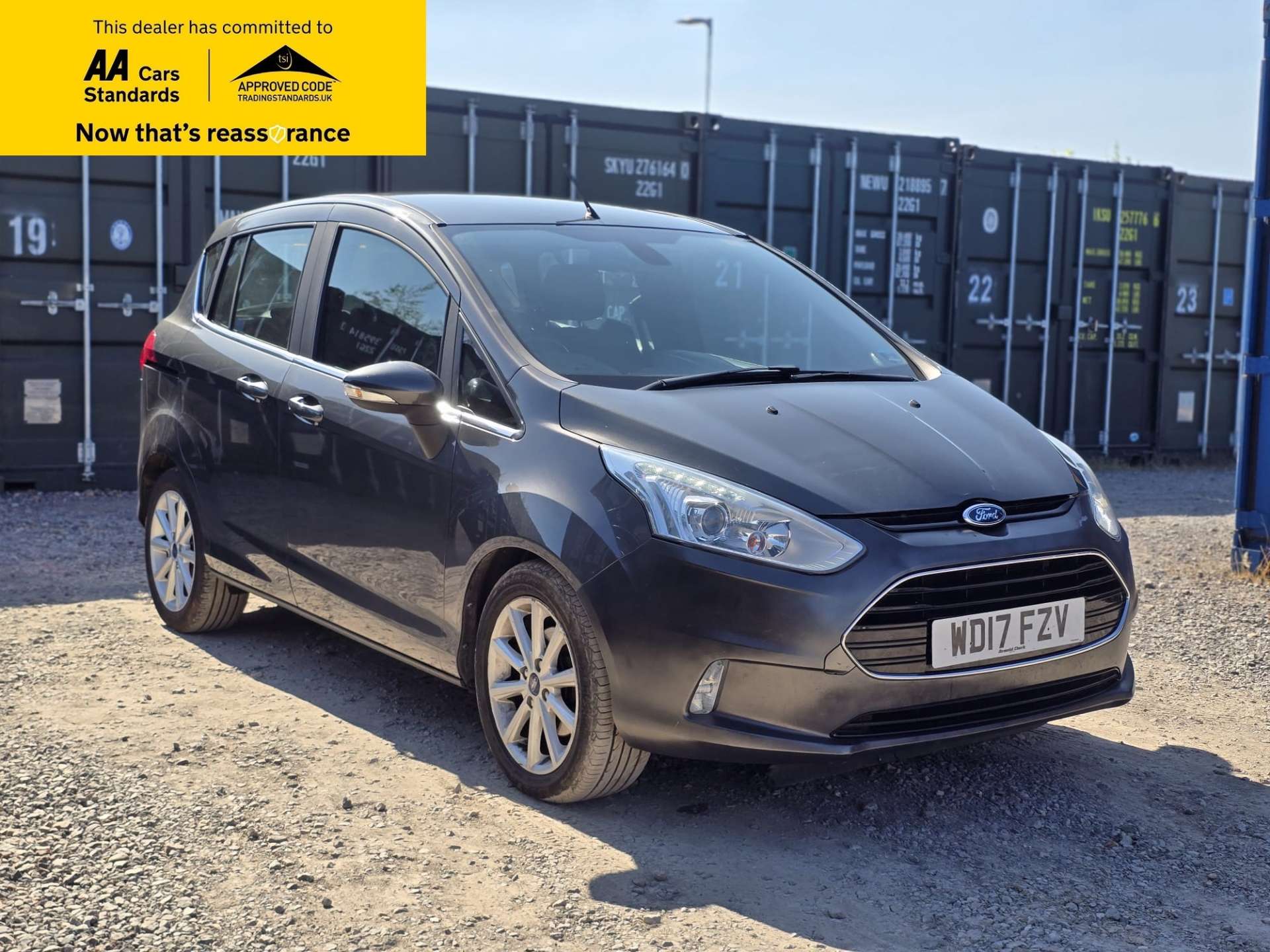 1.6 Titanium Navigator MPV 5dr Petrol Powershift Euro 6 (105 ps)