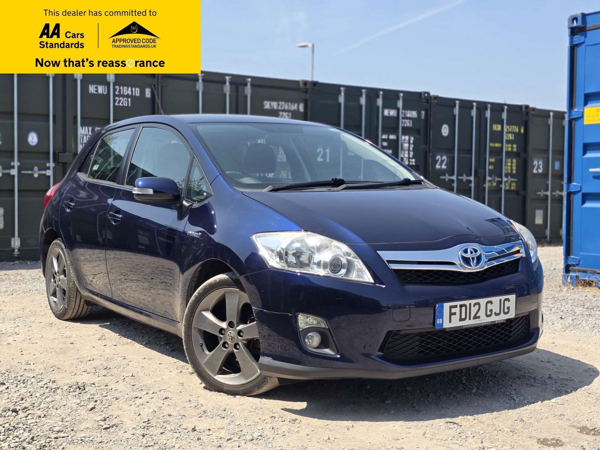 1.8 VVT-h T4 Hatchback 5dr Petrol Hybrid CVT Euro 5 (s/s) (136 ps)