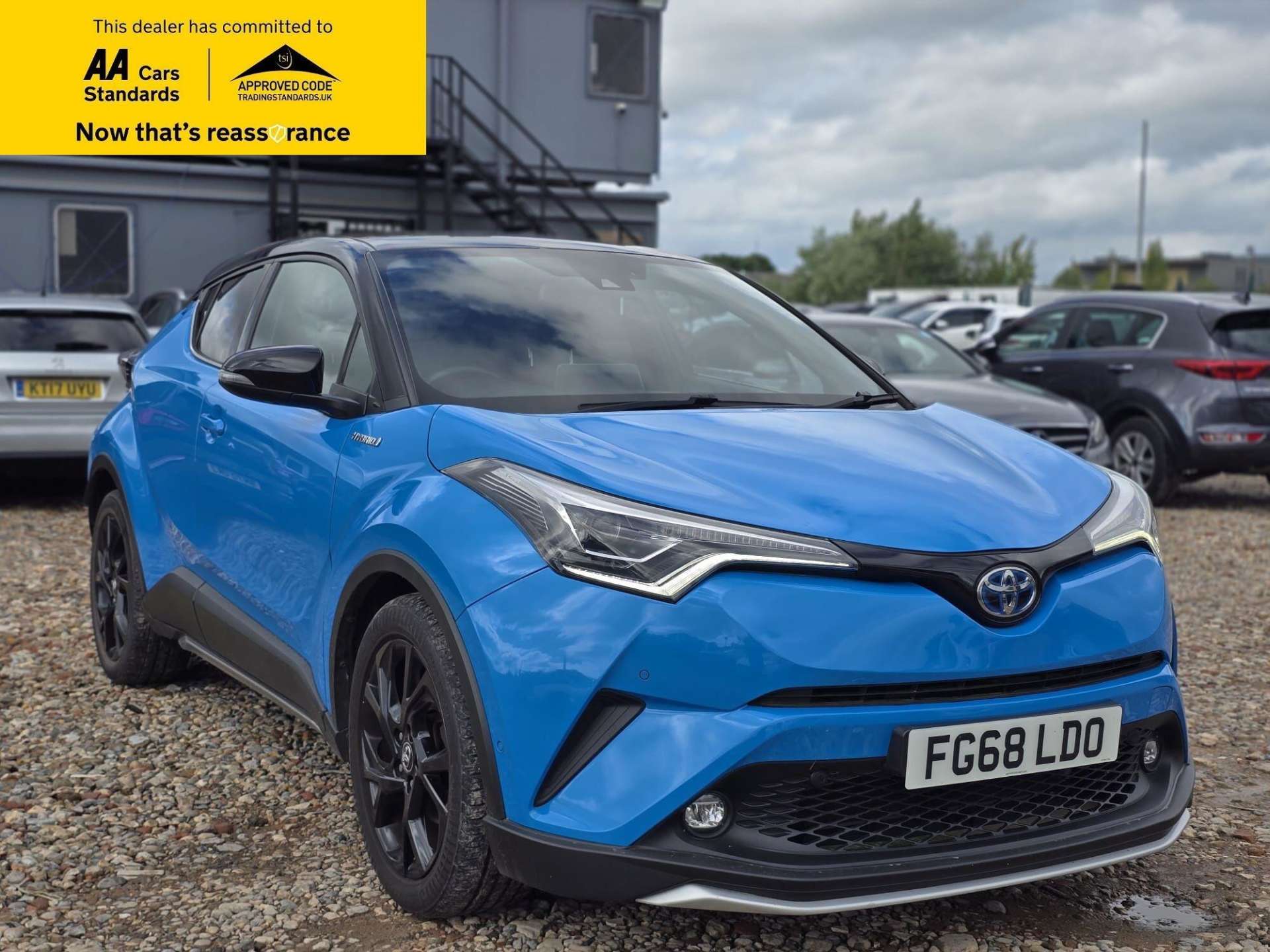 Blue 2018 Toyota C-HR 1.8 VVT-i Dynamic Hatchback Front-wheel drive Automatic