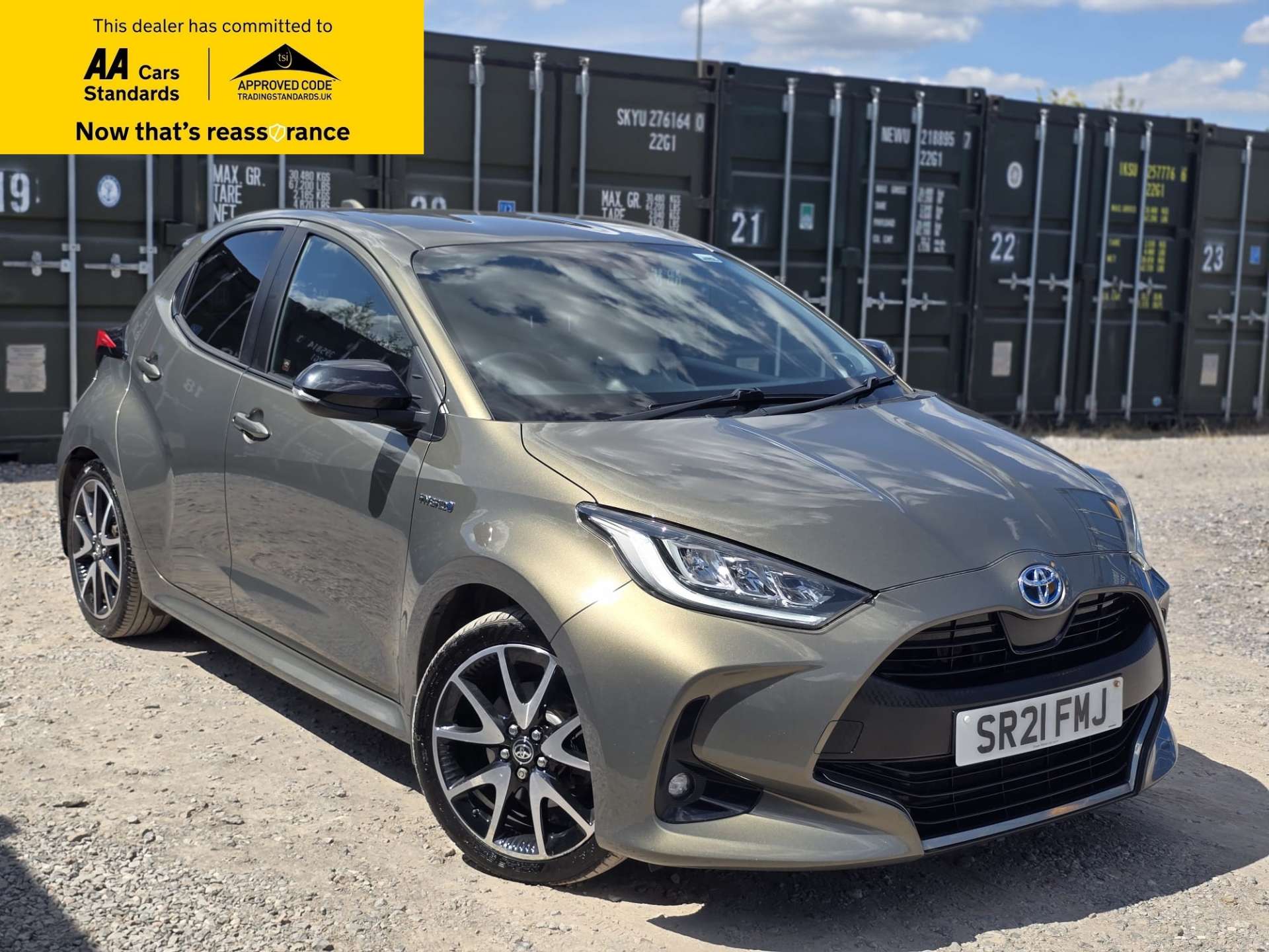 1.5 VVT-h Dynamic Hatchback 5dr Petrol Hybrid E-CVT Euro 6 (s/s) (116 ps)