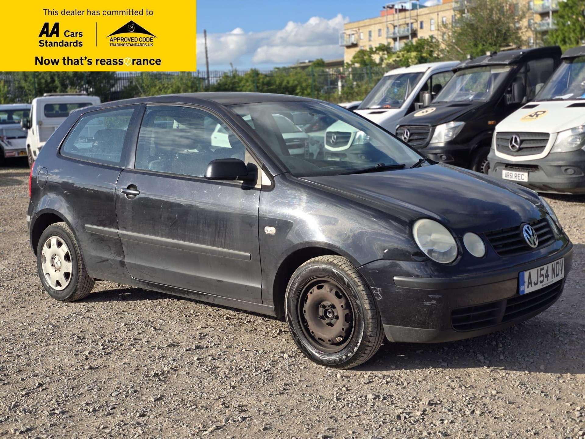 1.4 S Hatchback 3dr Petrol Automatic (a/c) (182 g/km, 75 bhp)