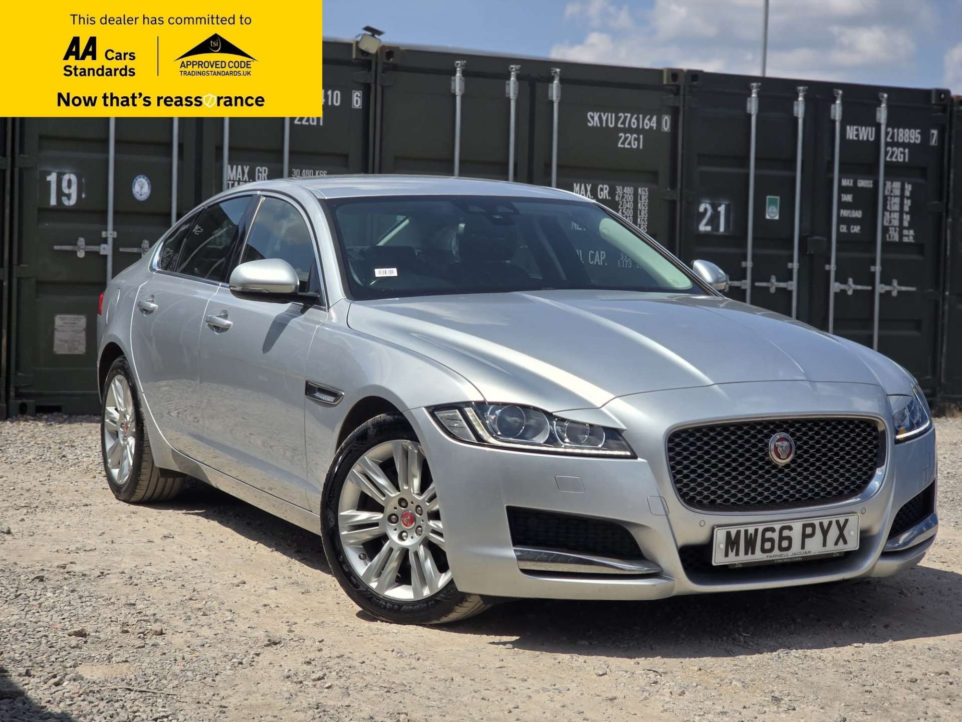 2.0d Portfolio Saloon 4dr Diesel Auto Euro 6 (s/s) (180 ps)