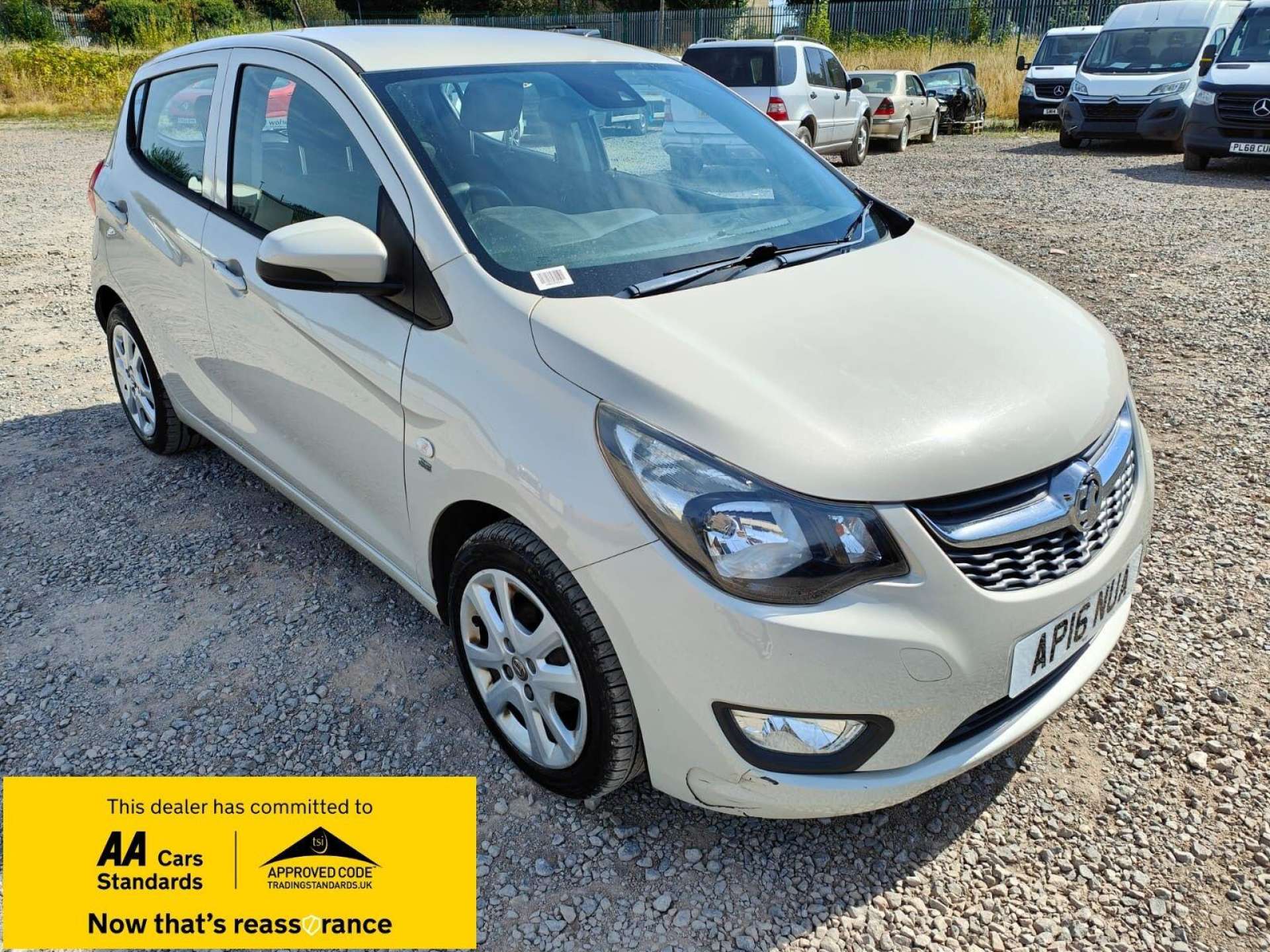 1.0i SE Euro 6 5dr