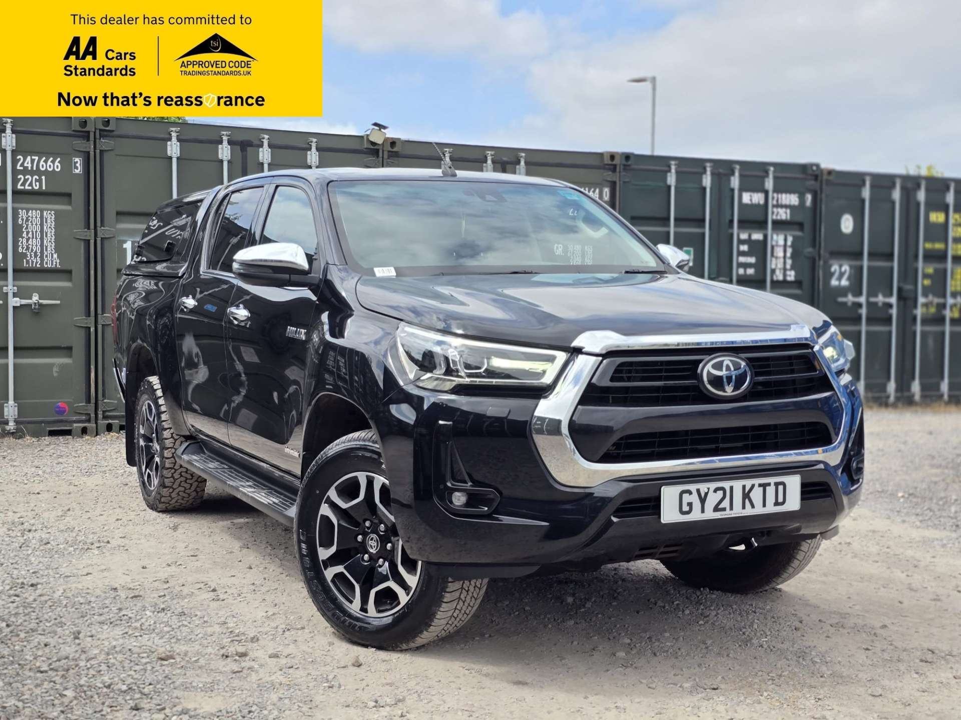 2.8 D-4D Invincible Pickup Double Cab 4dr Diesel Auto 4WD Euro 6 (s/s) (204 ps)