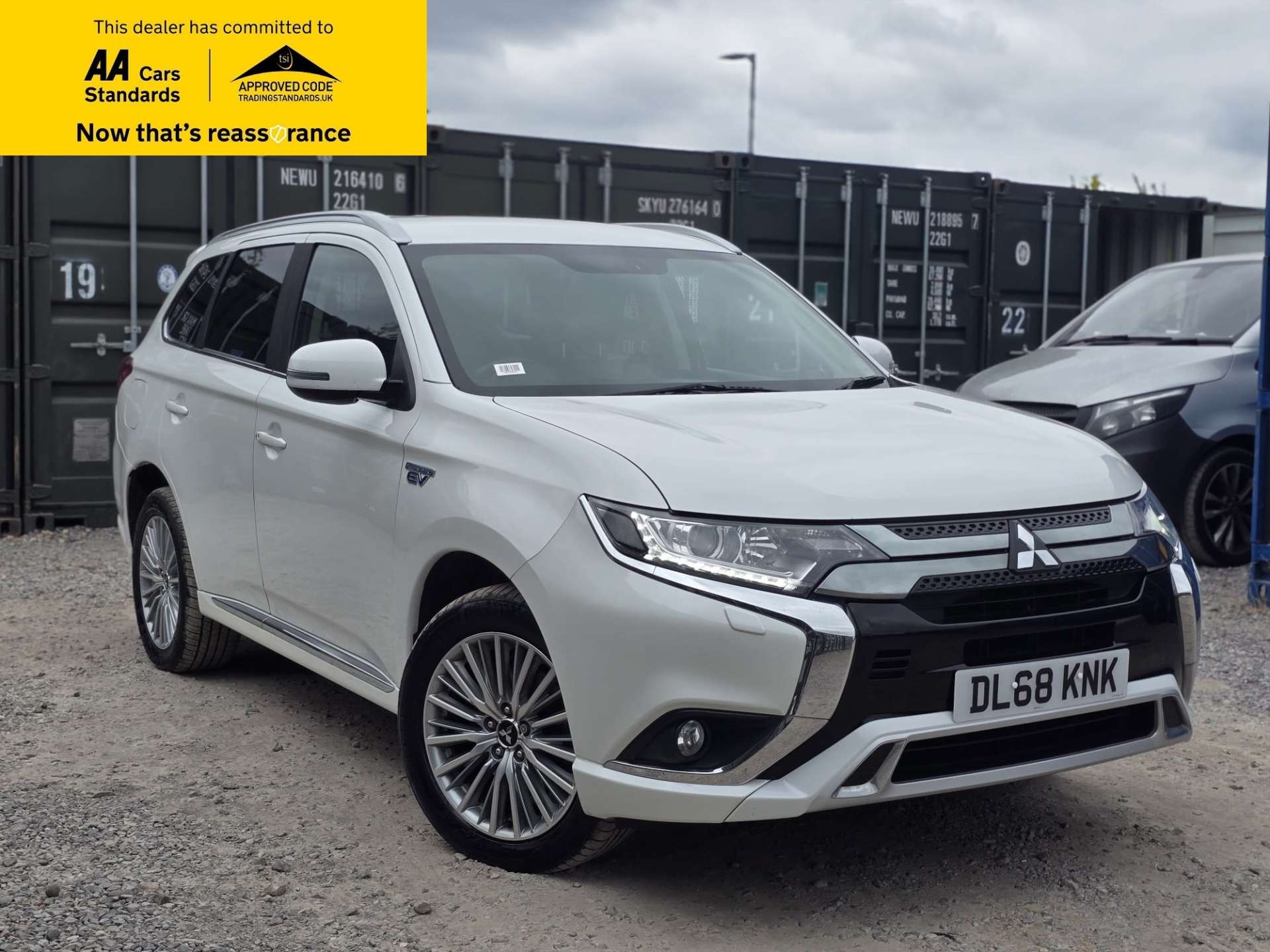 2.4h TwinMotor 13.8kWh Juro SUV 5dr Petrol Plug-in Hybrid CVT 4WD Euro 6 (s/s) (209 ps)