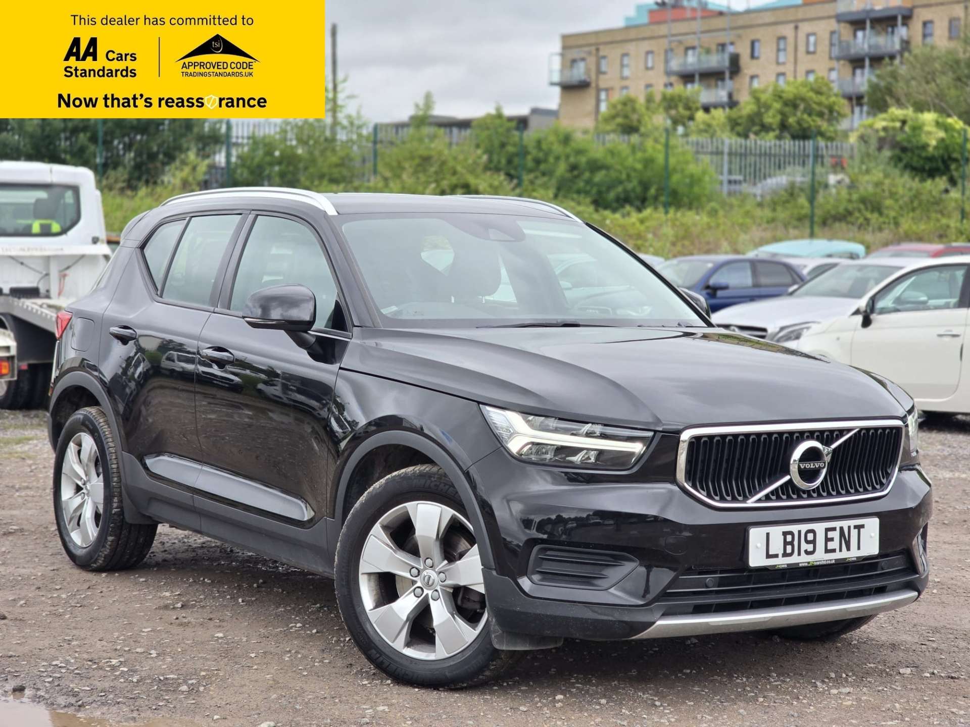2.0 T4 Momentum SUV 5dr Petrol Auto AWD Euro 6 (s/s) (190 ps)
