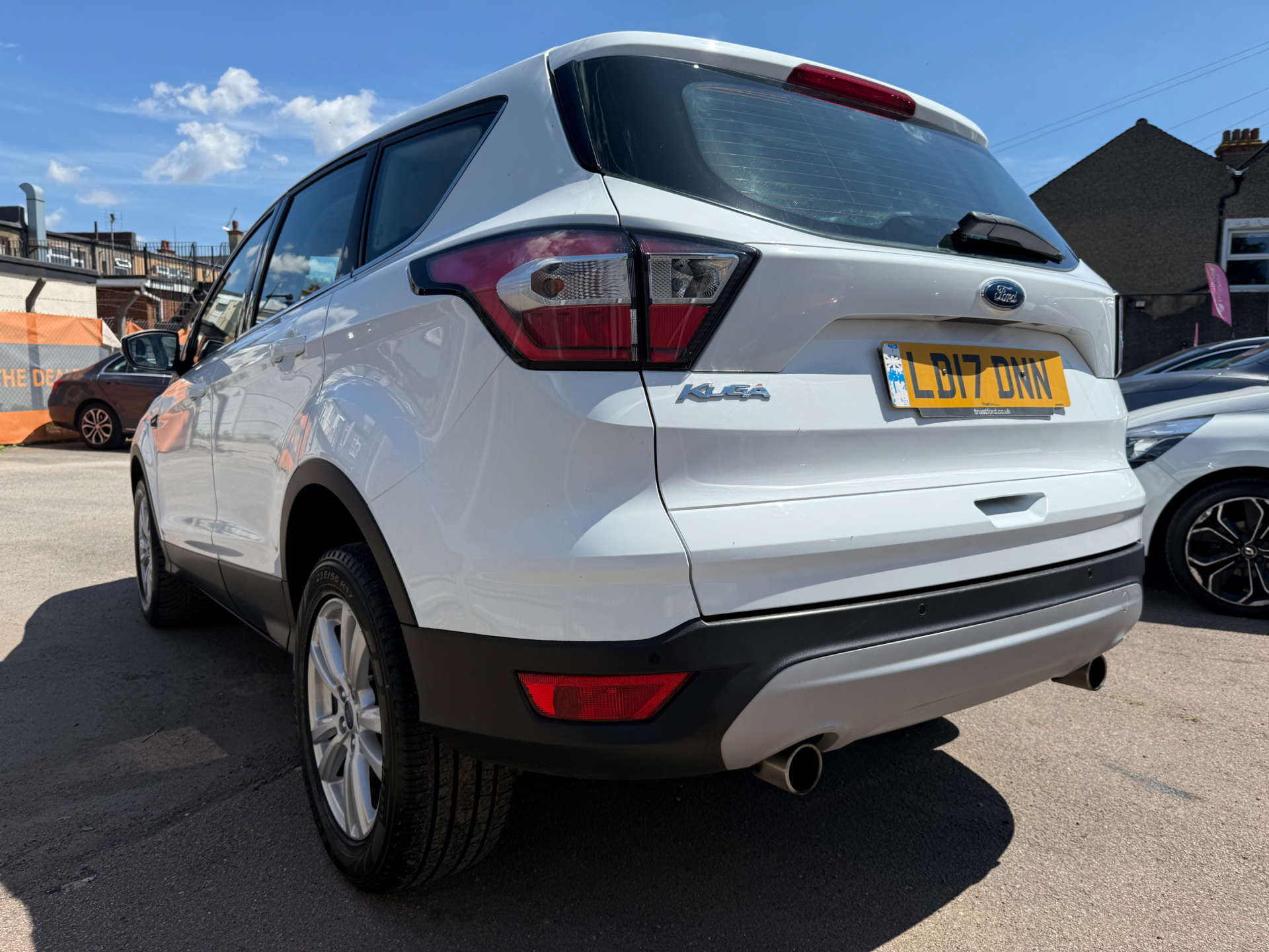 Ford KUGA 1.5 Kuga Zetec TDCI 5dr #8