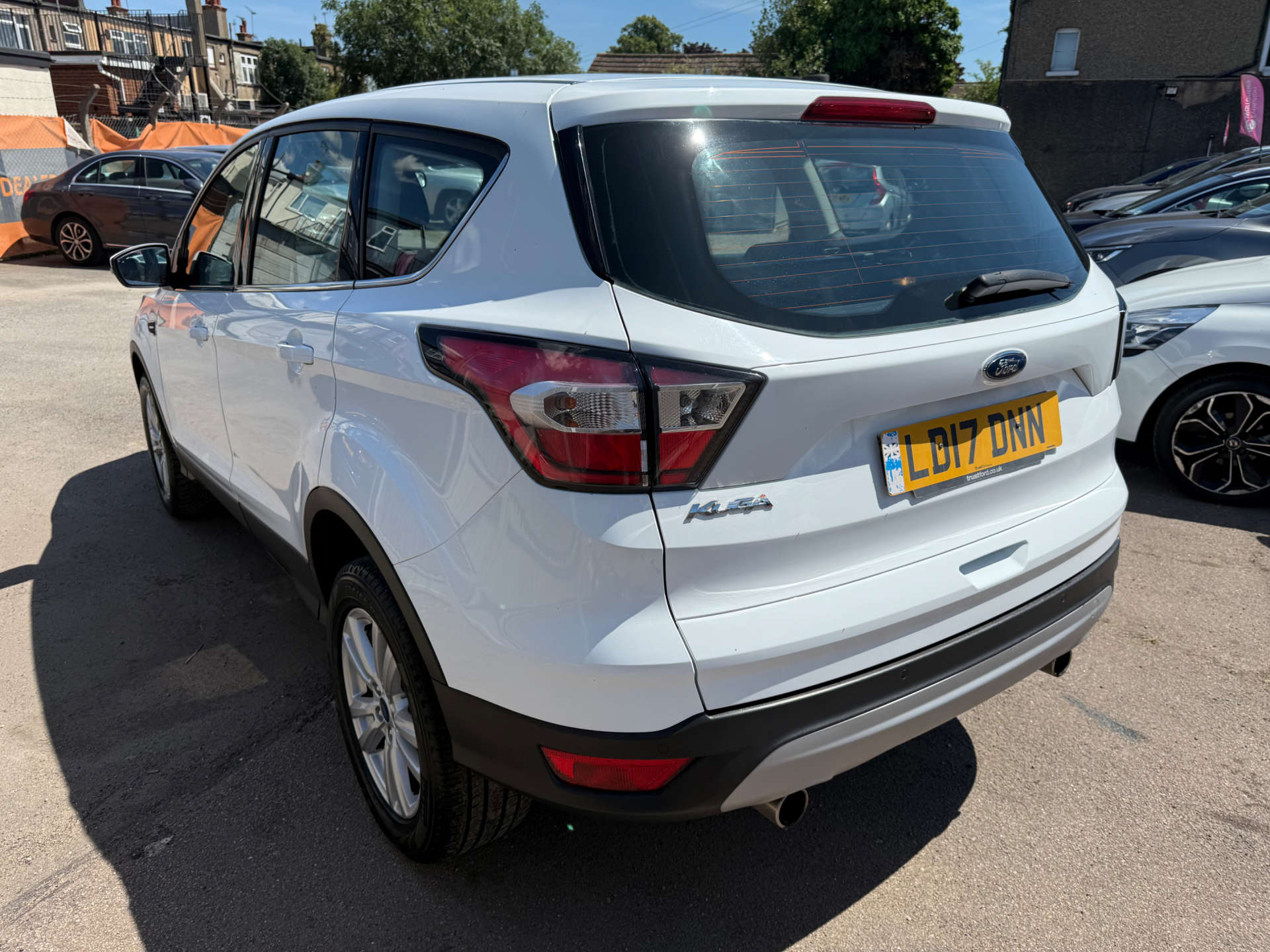 Ford KUGA 1.5 Kuga Zetec TDCI 5dr #13