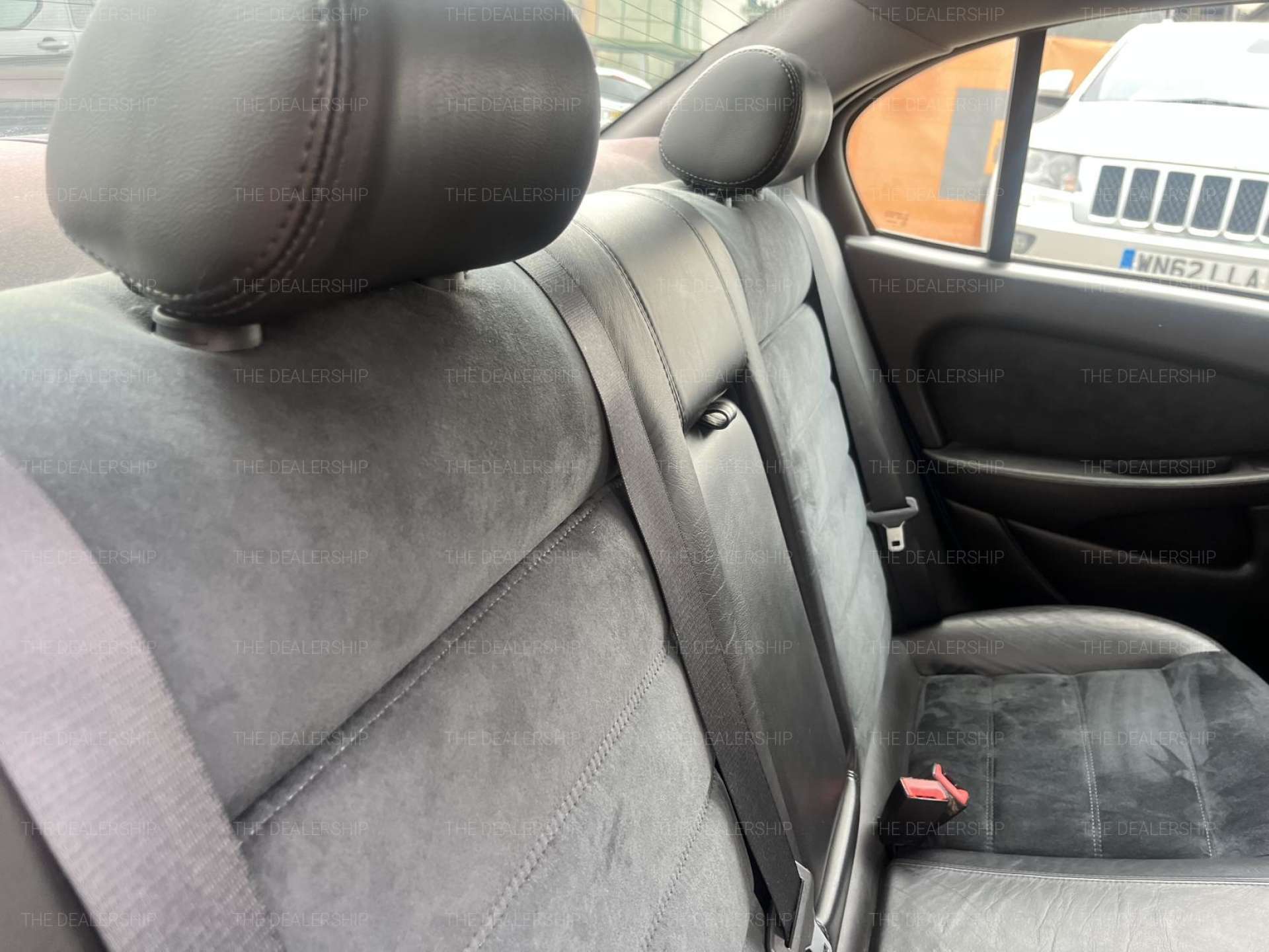 Jaguar X-Type 3.0 V6 Sport Premium Saloon 4dr Petrol Manual (AWD) (244 g/km, 231 bhp) #12