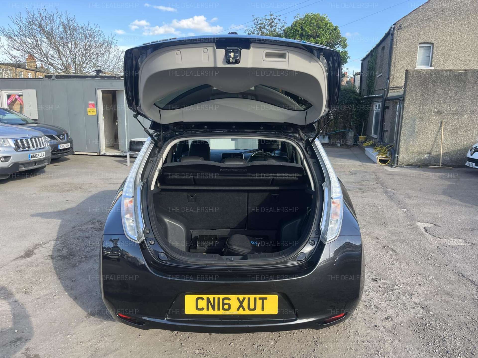 Nissan Leaf 30kWh Tekna Hatchback 5dr Electric Auto (109 bhp) #19