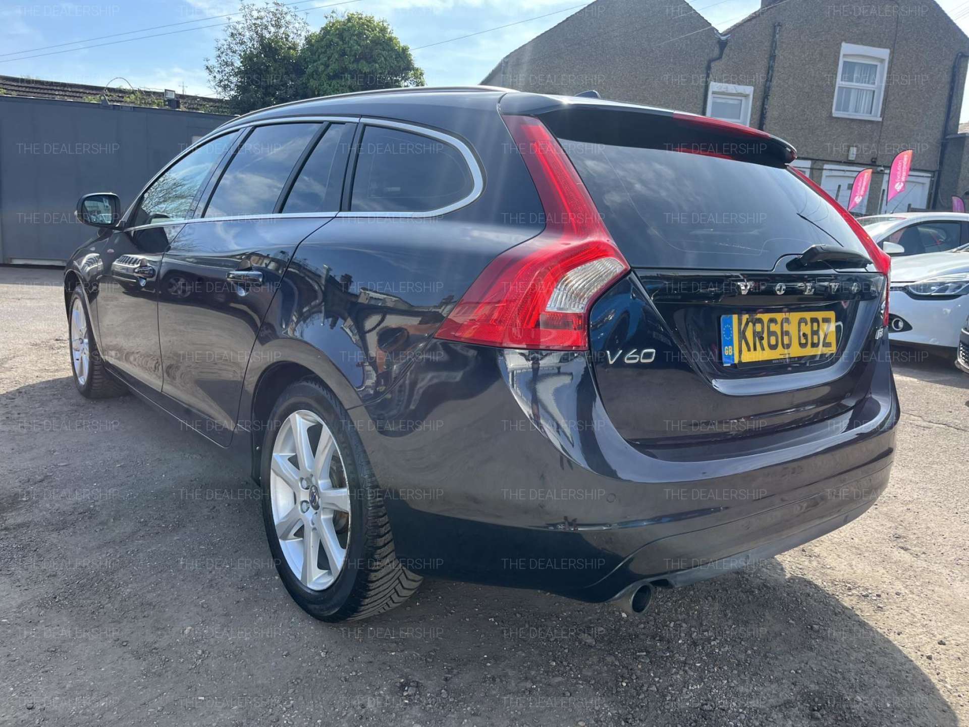 Volvo V60 2.0 D3 SE Lux Nav Estate 5dr Diesel Auto Euro 6 (s/s) (150 ps) #14