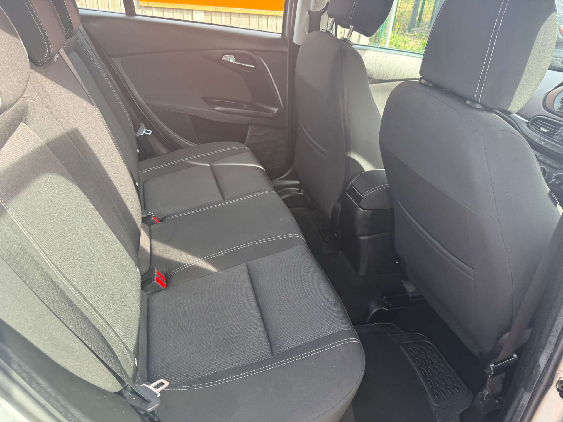 FIAT TIPO 1.4 Tipo Easy+ 5dr #26