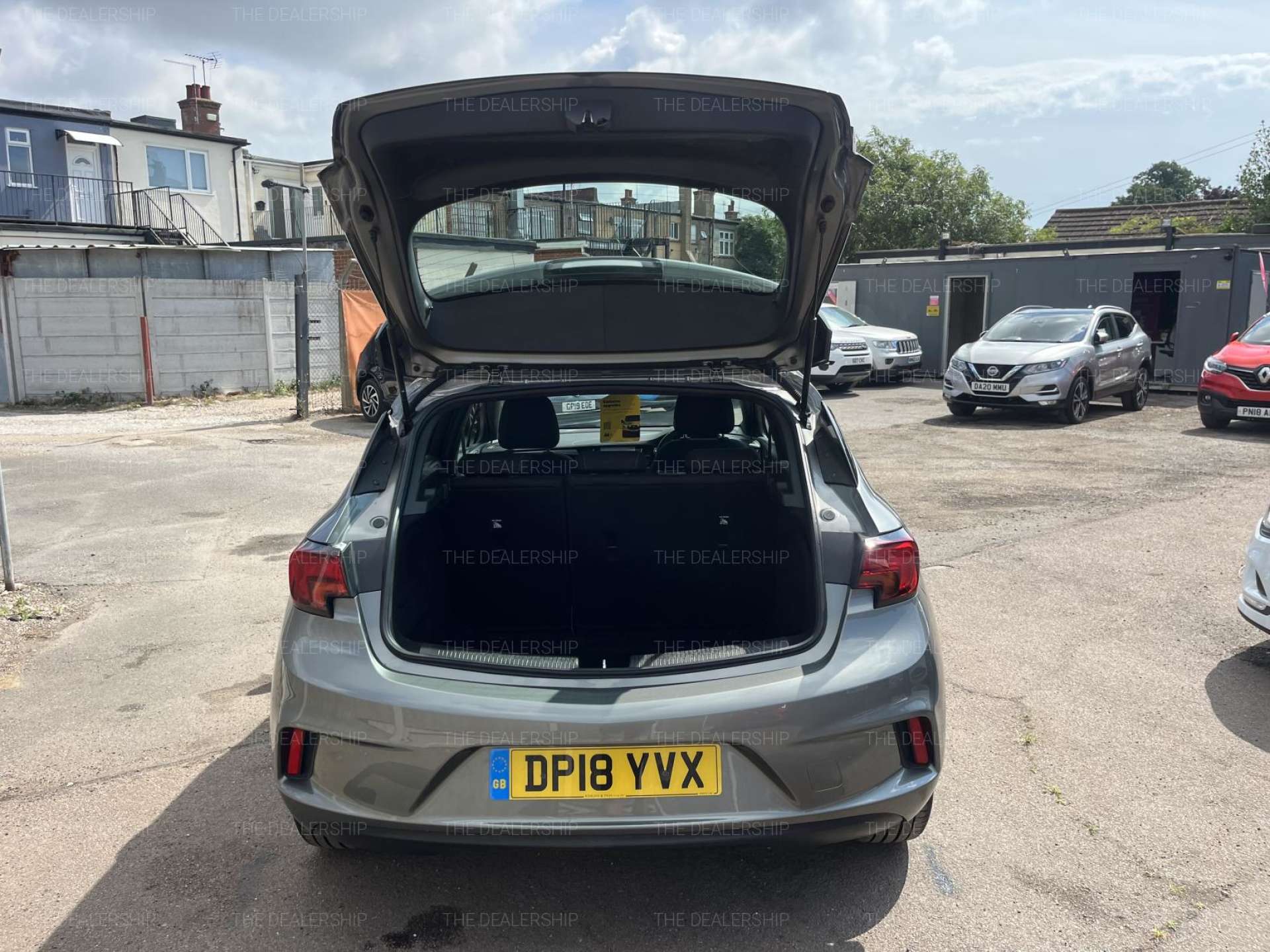 Vauxhall ASTRA 1.4 Astra SRI VX-Line Nav 5dr #17