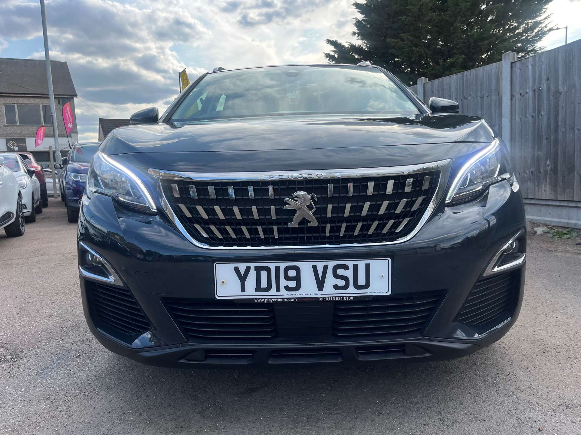 Peugeot 3008 1.2 3008 Active S/S 5dr #1