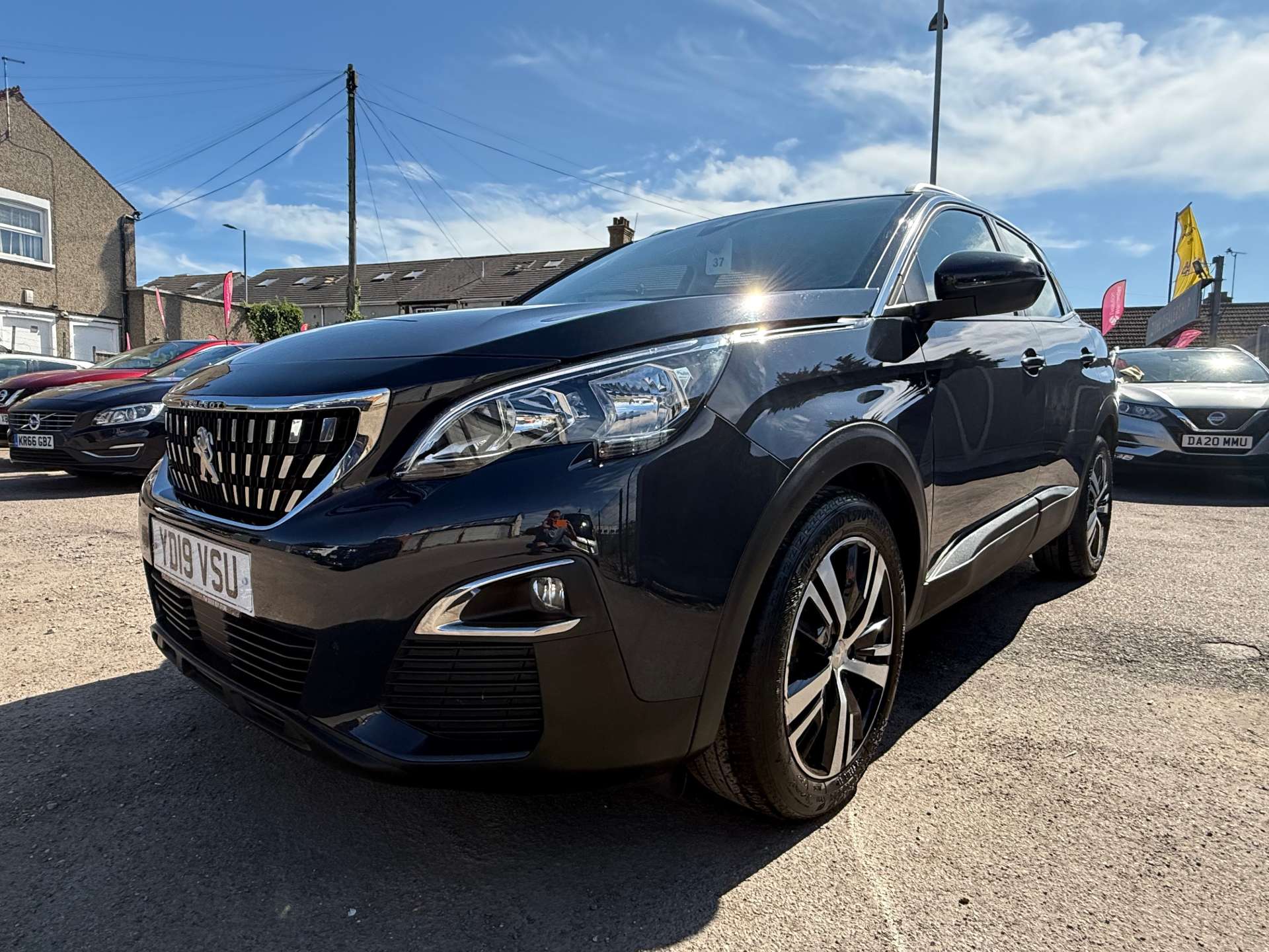 Peugeot 3008 1.2 3008 Active S/S 5dr #2