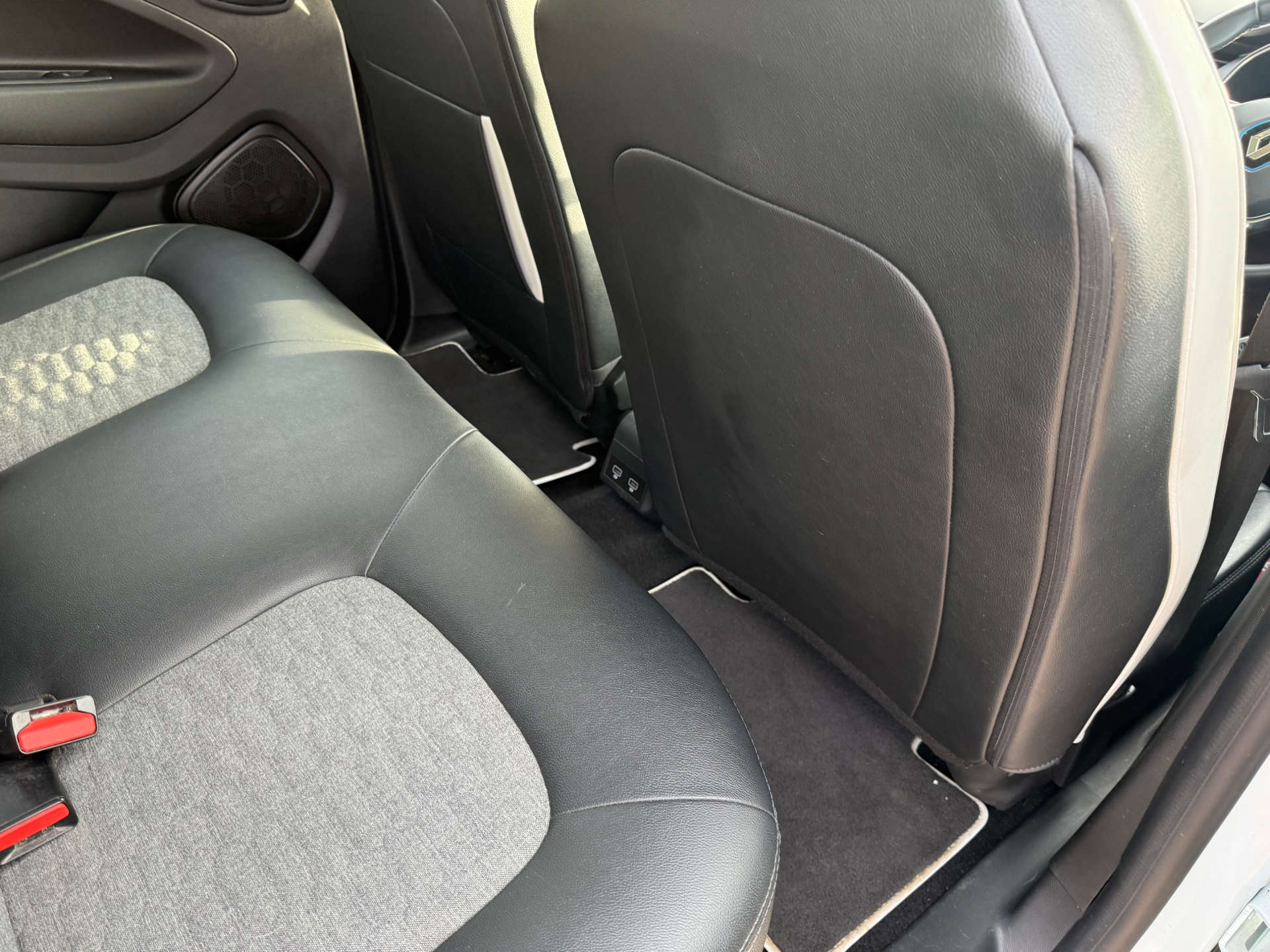 RENAULT ZOE Zoe i GT Line Rapid Charge ZE50 5dr #32