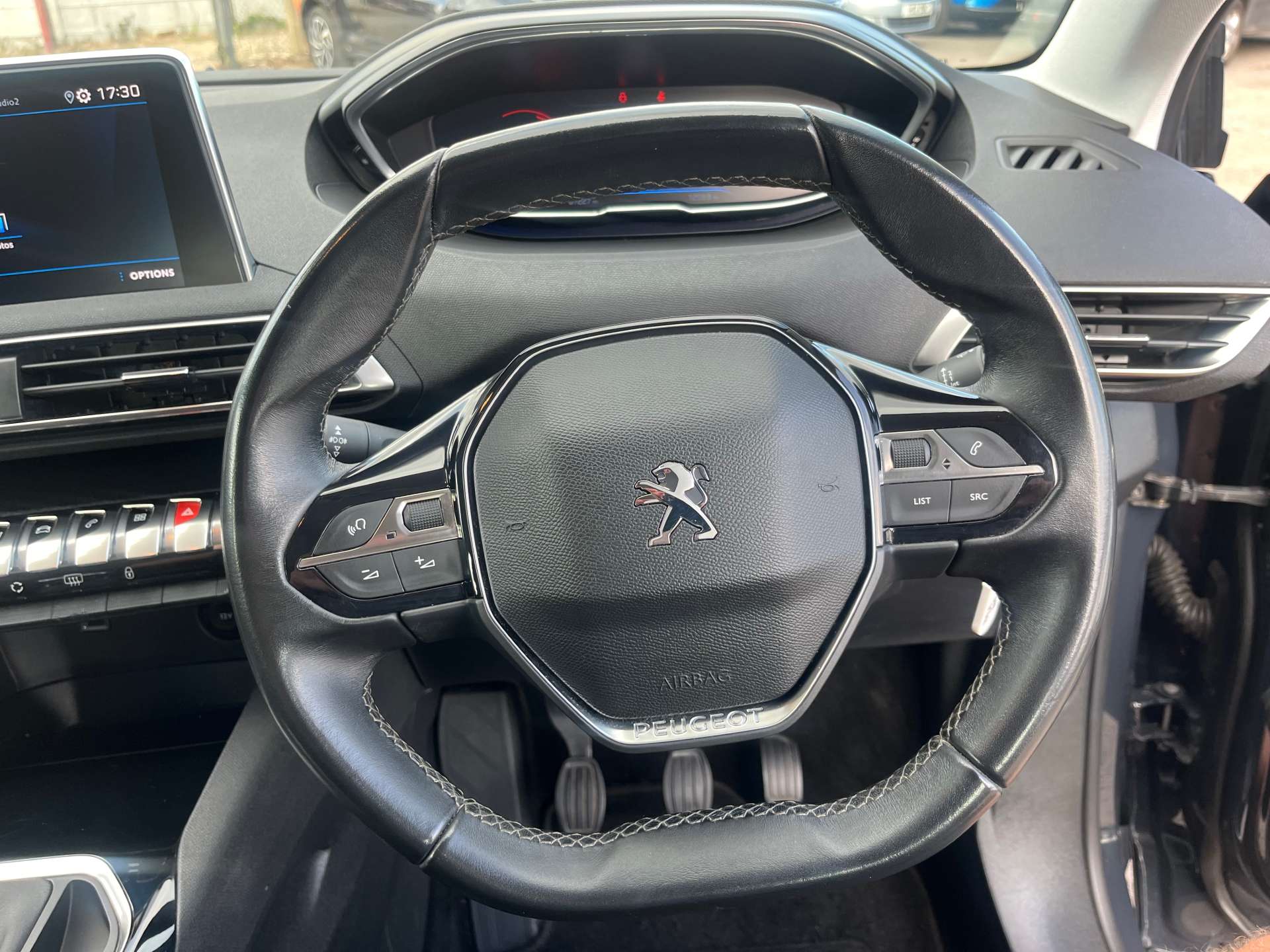 Peugeot 3008 1.2 3008 Active S/S 5dr #45