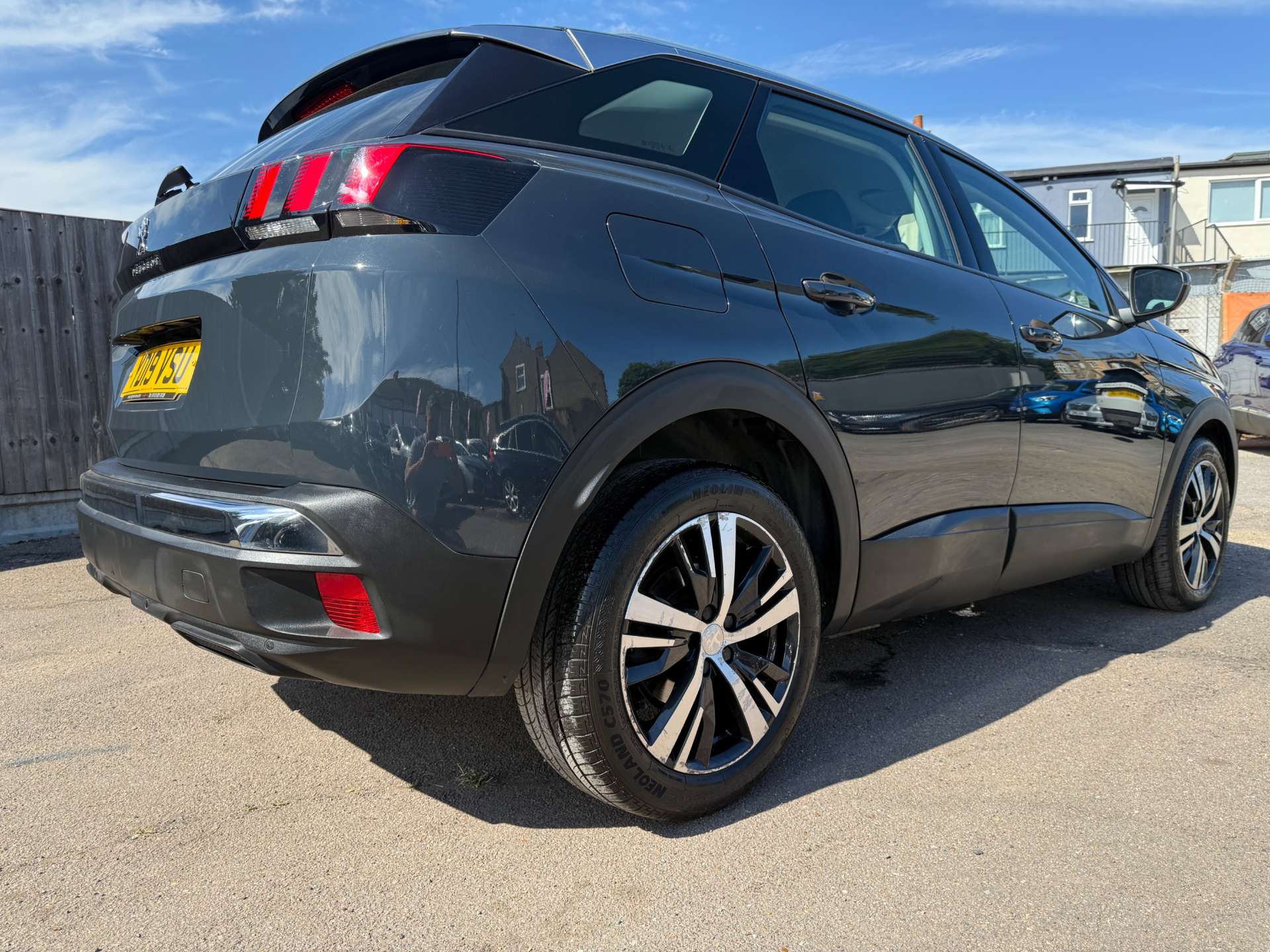 Peugeot 3008 1.2 3008 Active S/S 5dr #107
