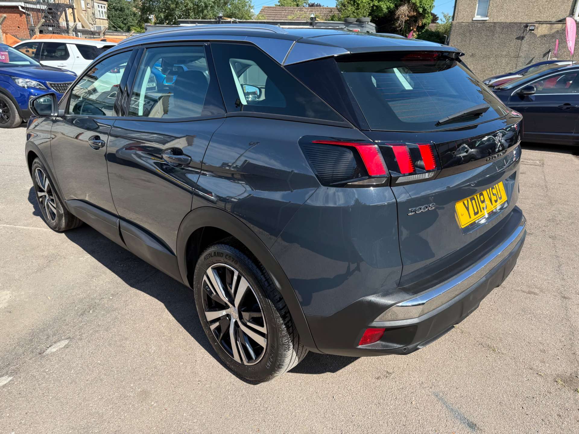 Peugeot 3008 1.2 3008 Active S/S 5dr #112