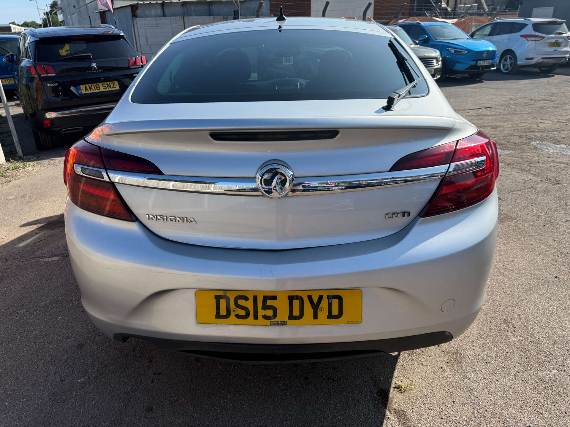 Vauxhall INSIGNIA 2.0 Insignia SRI Nav CDTI Auto 5dr #10